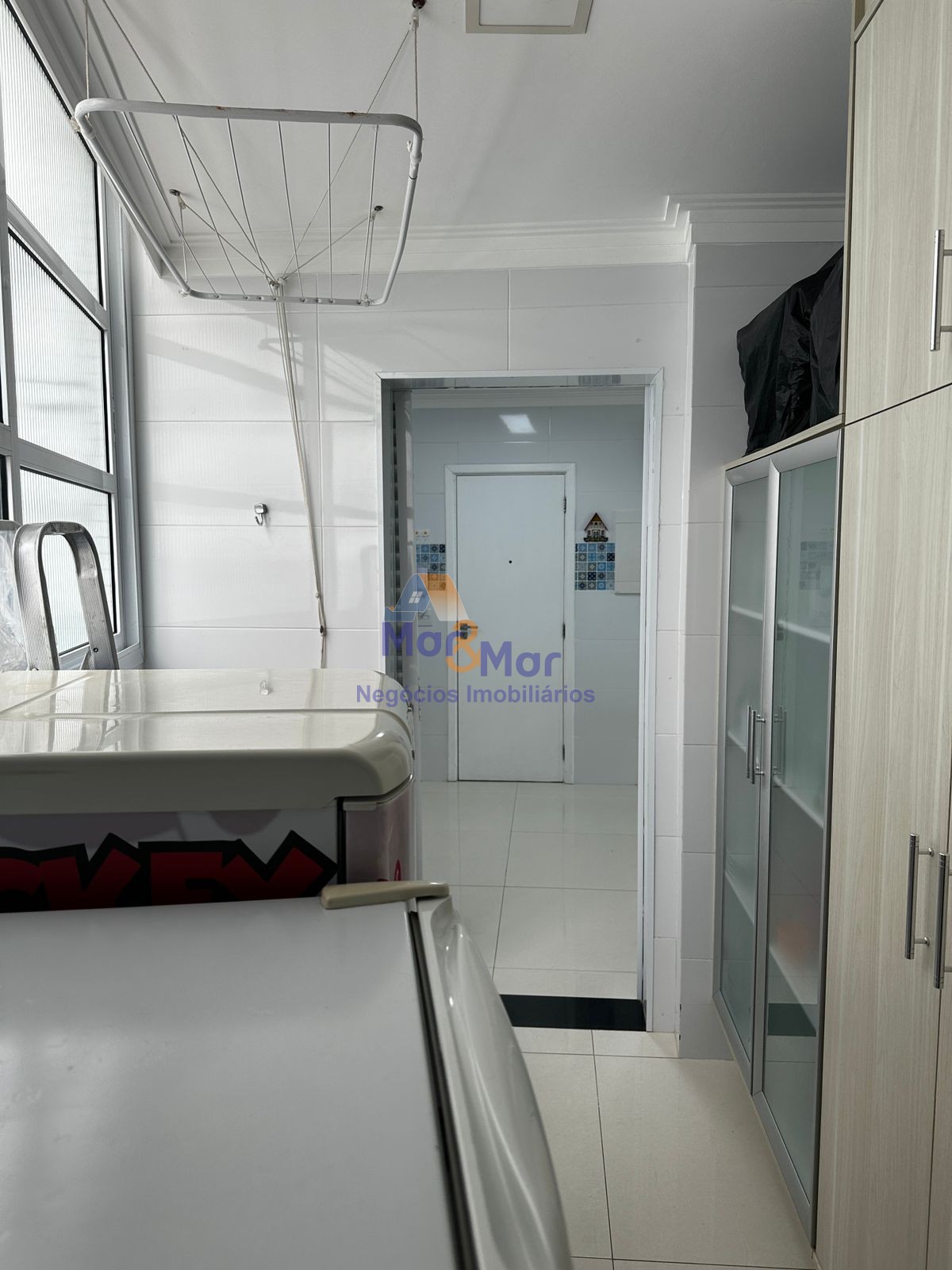 Apartamento Frente ao Mar nas Pitangueiras, Guarujá - SP