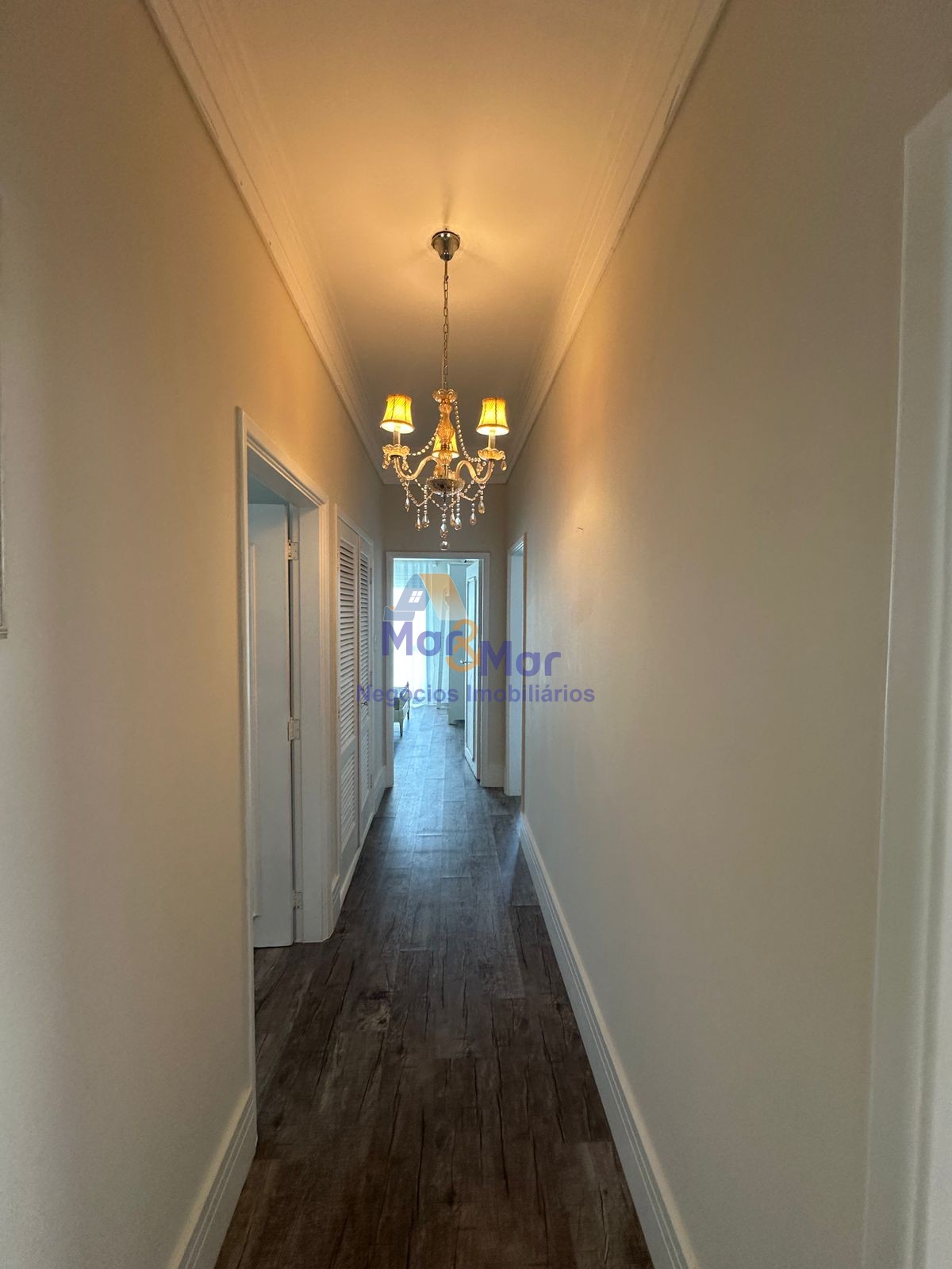 Apartamento Frente ao Mar nas Pitangueiras, Guarujá - SP