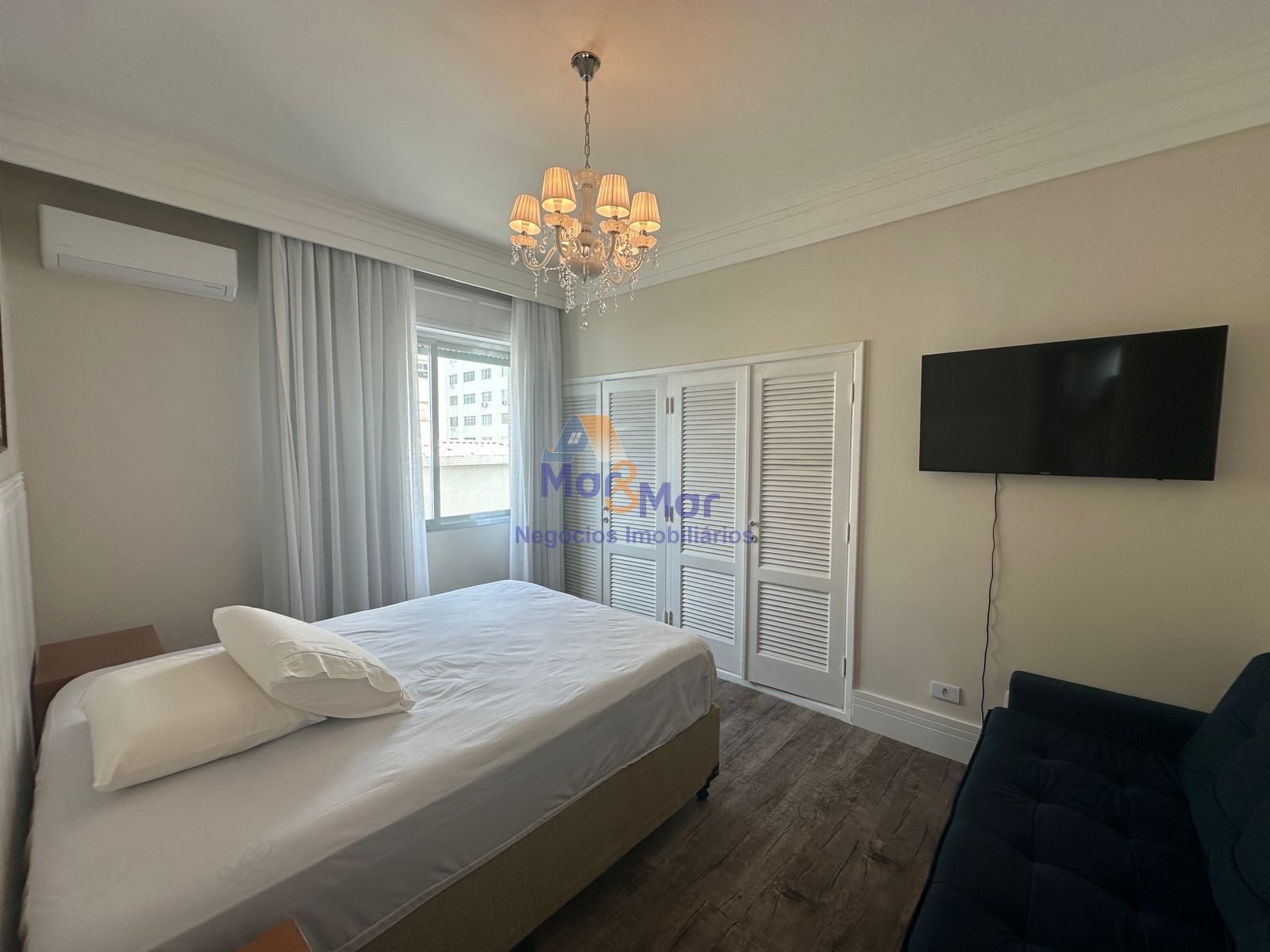 Apartamento Frente ao Mar nas Pitangueiras, Guarujá - SP