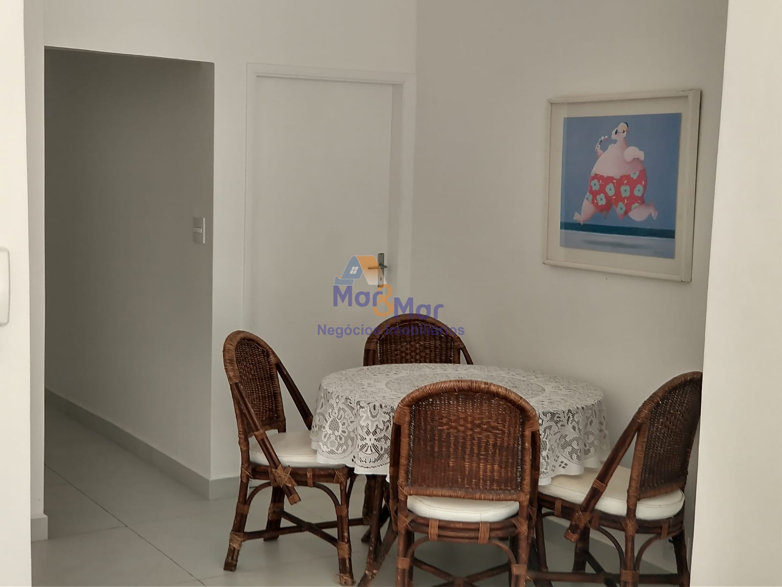 Apartamento Frente ao Mar nas Pitangueiras, Guarujá - SP