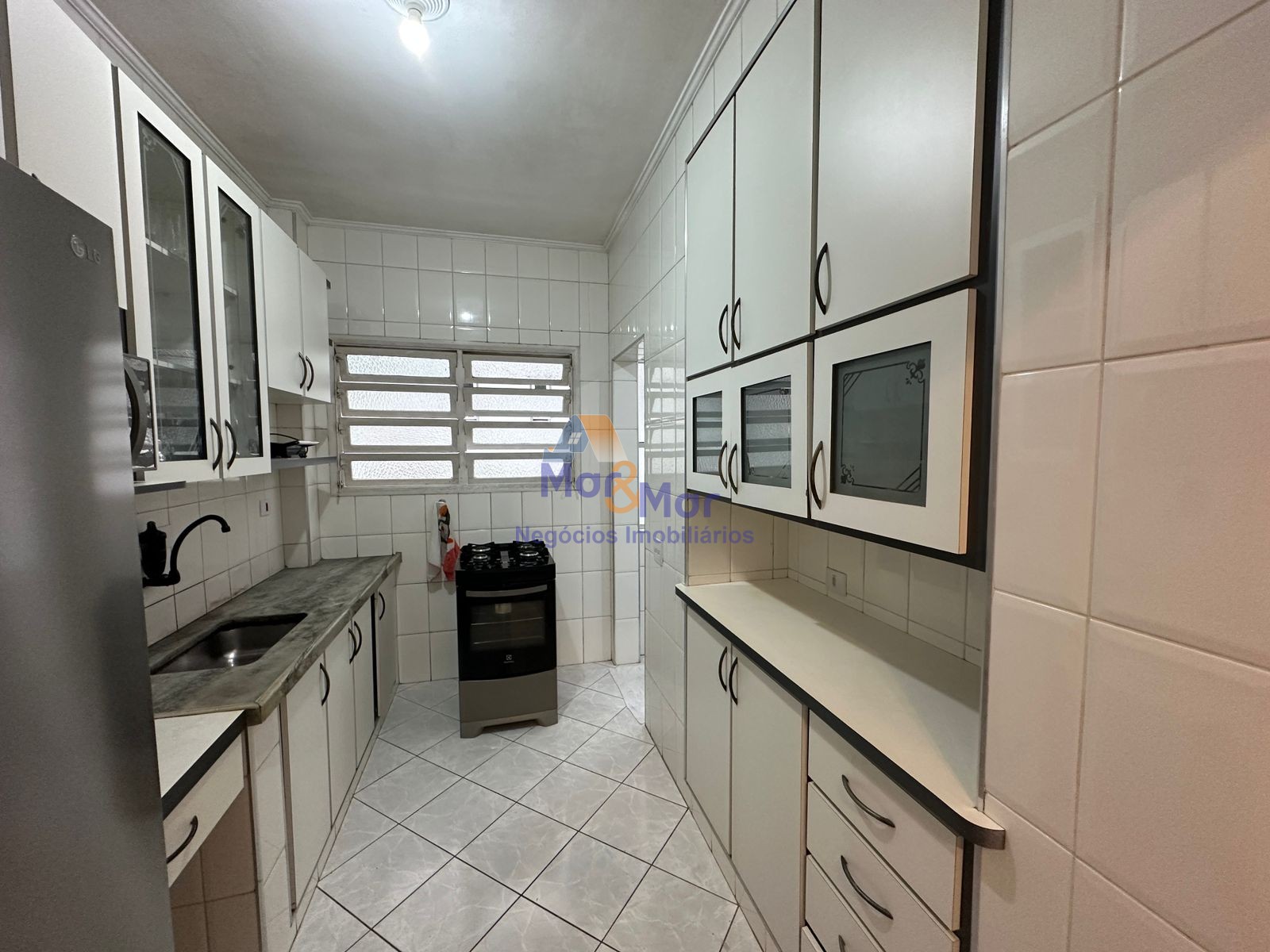 Apartamento-2-dormitorios-Pitangueiras