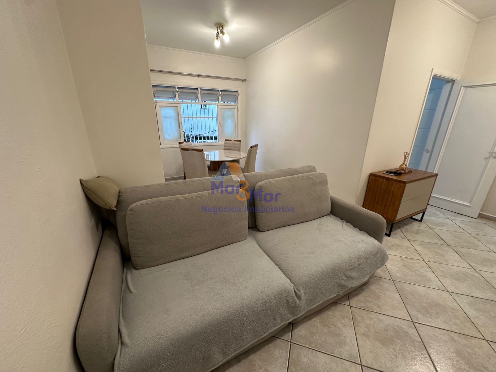 Apartamento-2-dormitorios-Pitangueiras