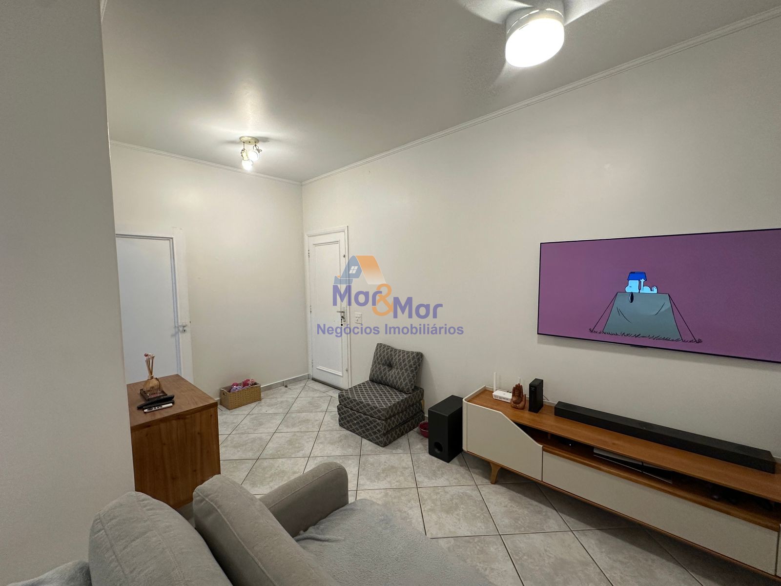 Apartamento-2-dormitorios-Pitangueiras