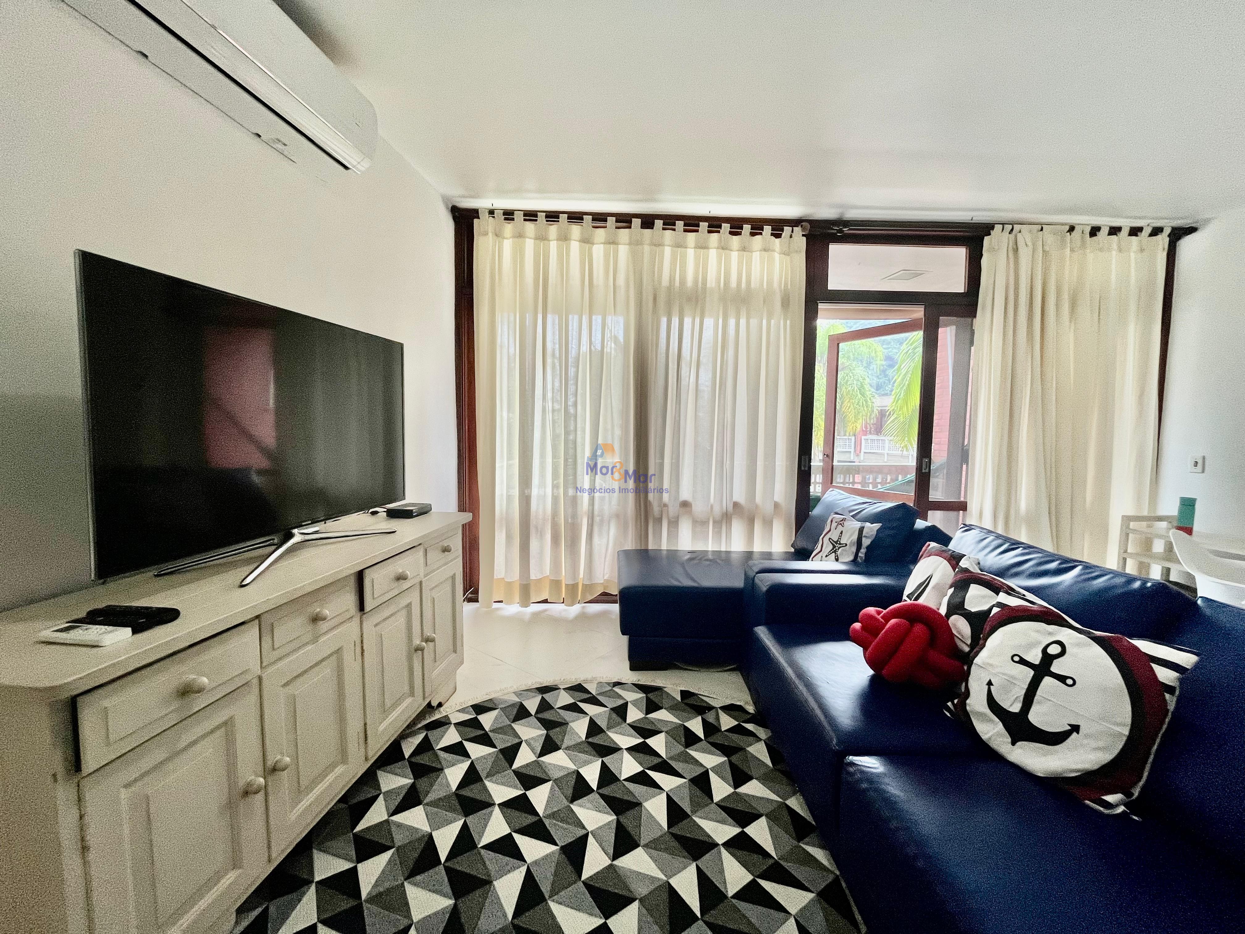 Apartamento na Praia da Enseada, Guarujá - SP