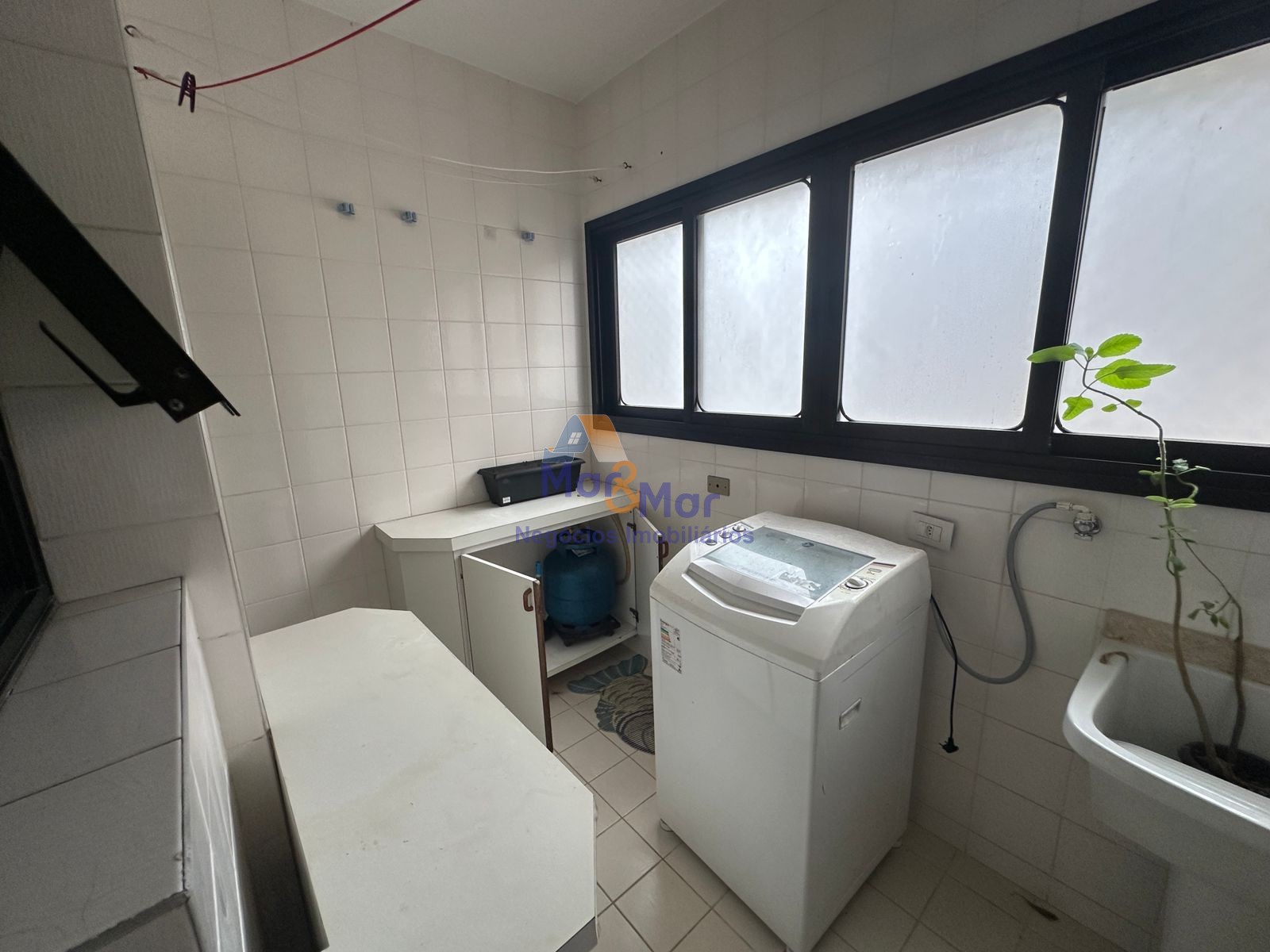 Apartamento-2-dormitorios-Pitangueiras