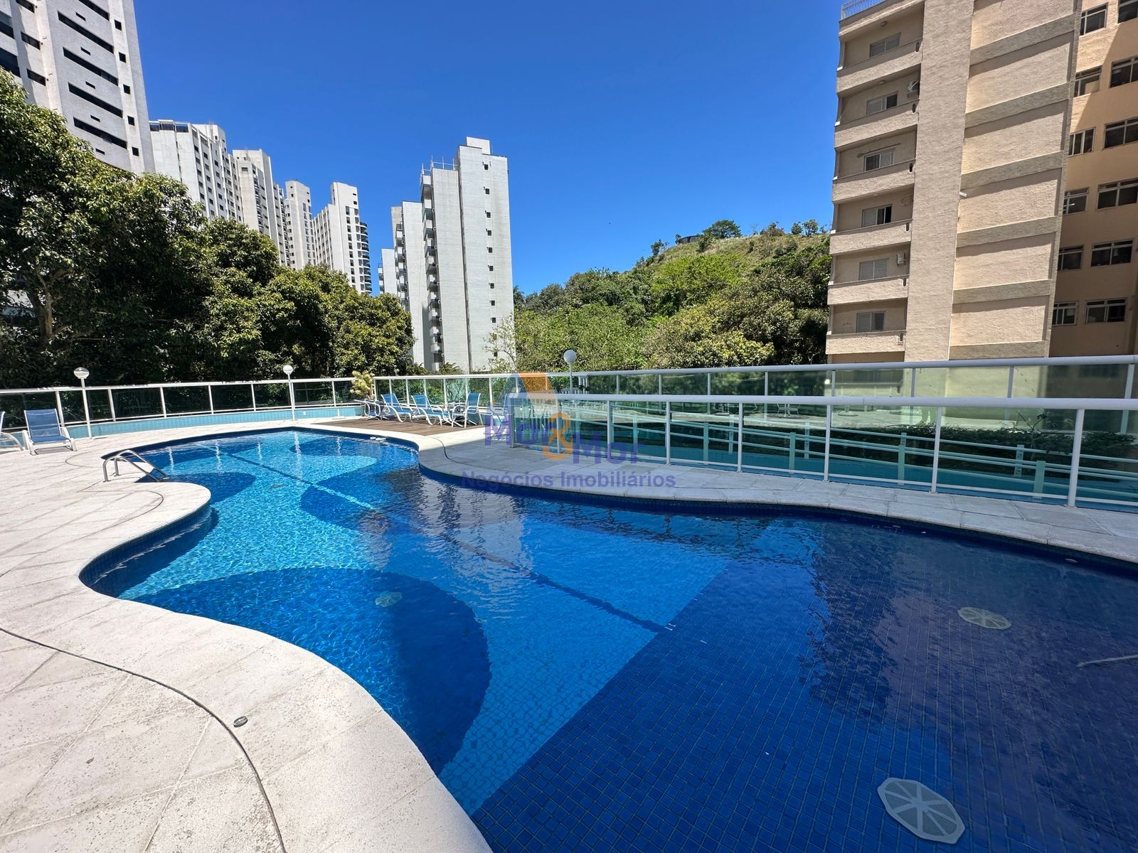 Apartamento na Praia das Astúrias, Guarujá - SP