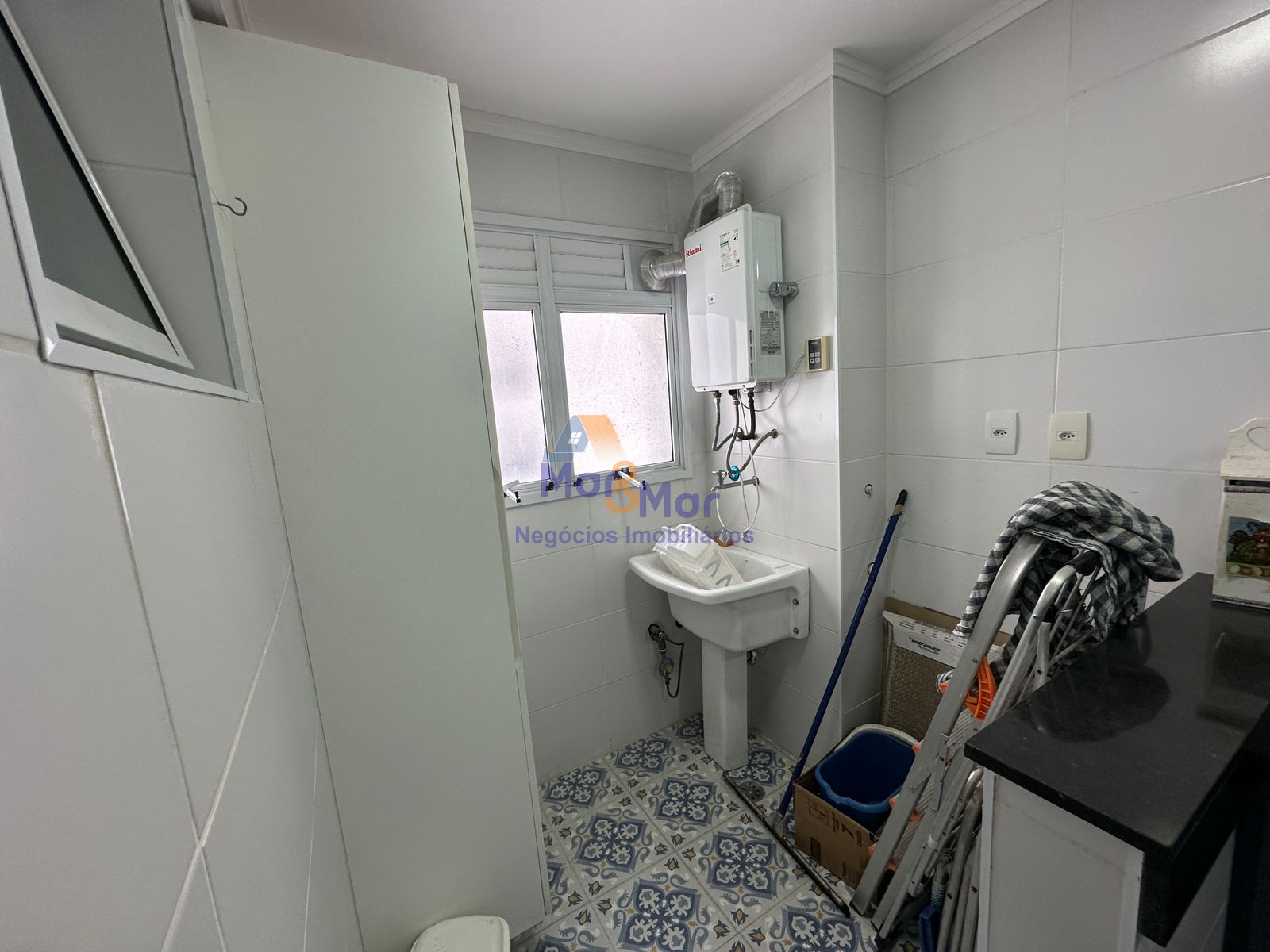 Apartamento na Praia das Astúrias, Guarujá - SP