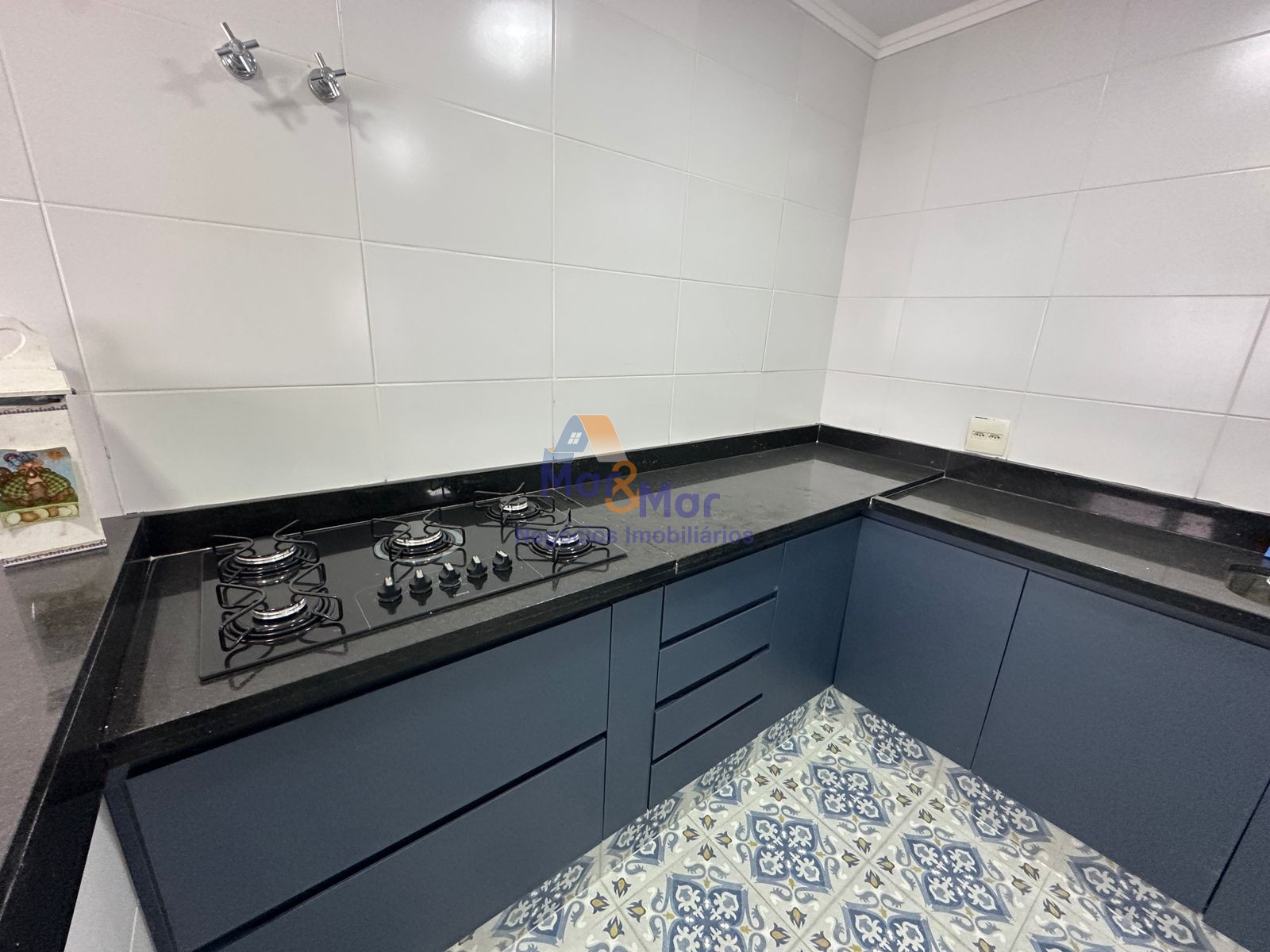 Apartamento na Praia das Astúrias, Guarujá - SP