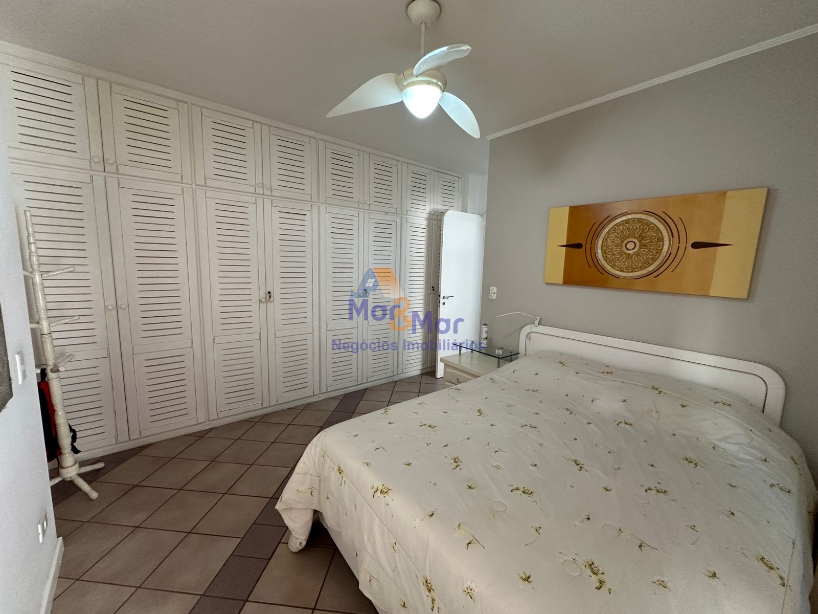 Apartamento-3-dormitorios-Pitangueiras