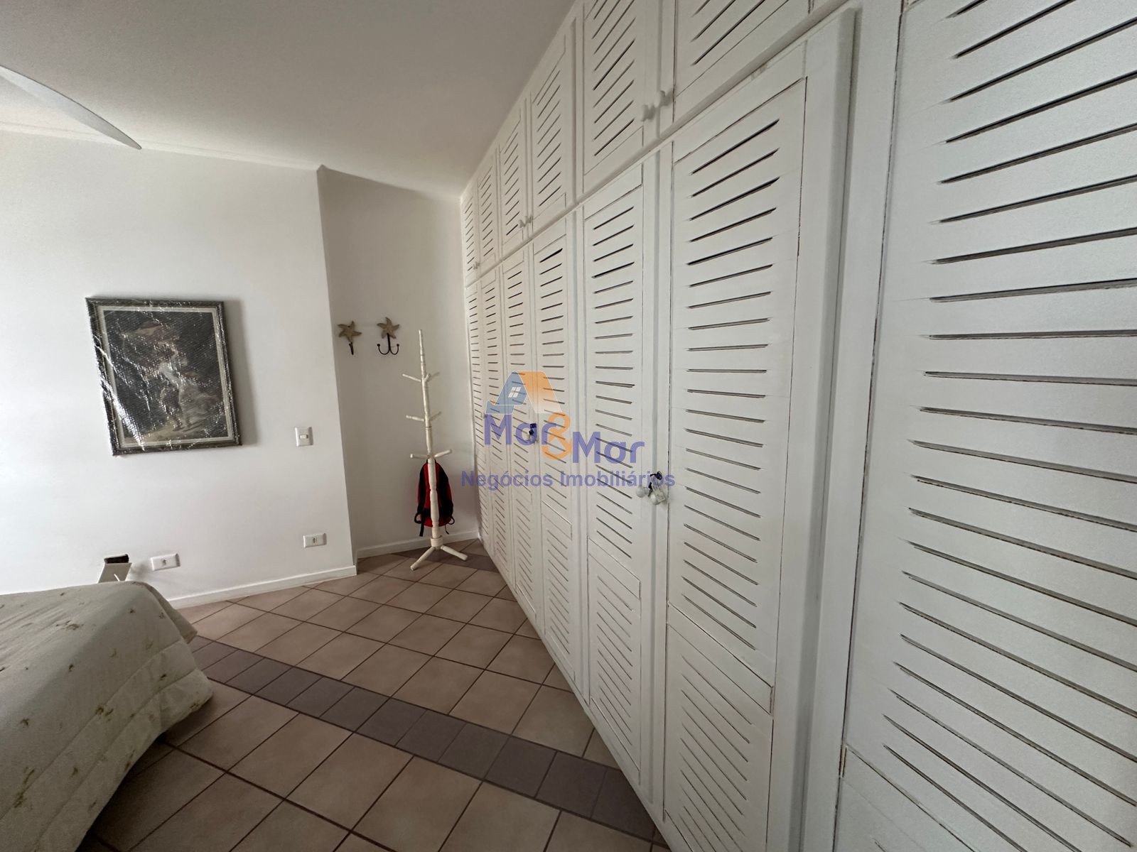 Apartamento-3-dormitorios-Pitangueiras