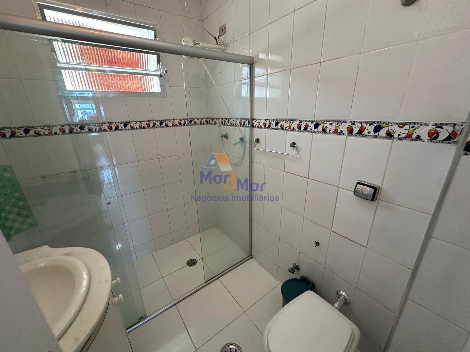Apartamento Frente ao Mar-3-dormitorios-Pitangueiras