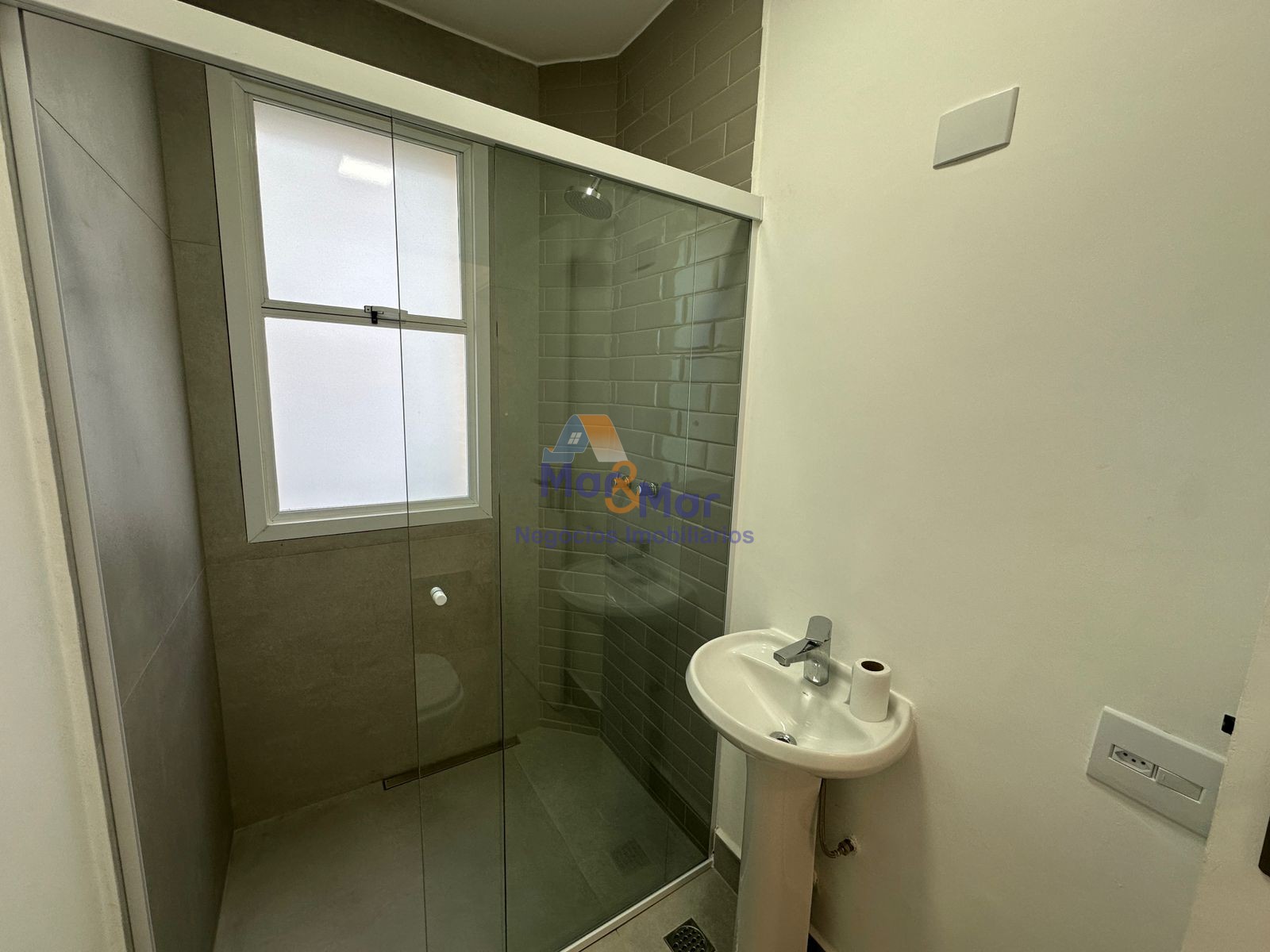 Apartamento Frente ao Mar nas Pitangueiras, Guarujá - SP