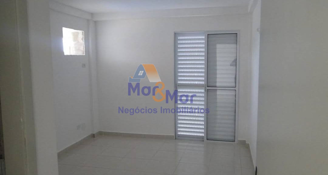 Casa em Condomínio na Praia da Enseada, Guarujá - SP