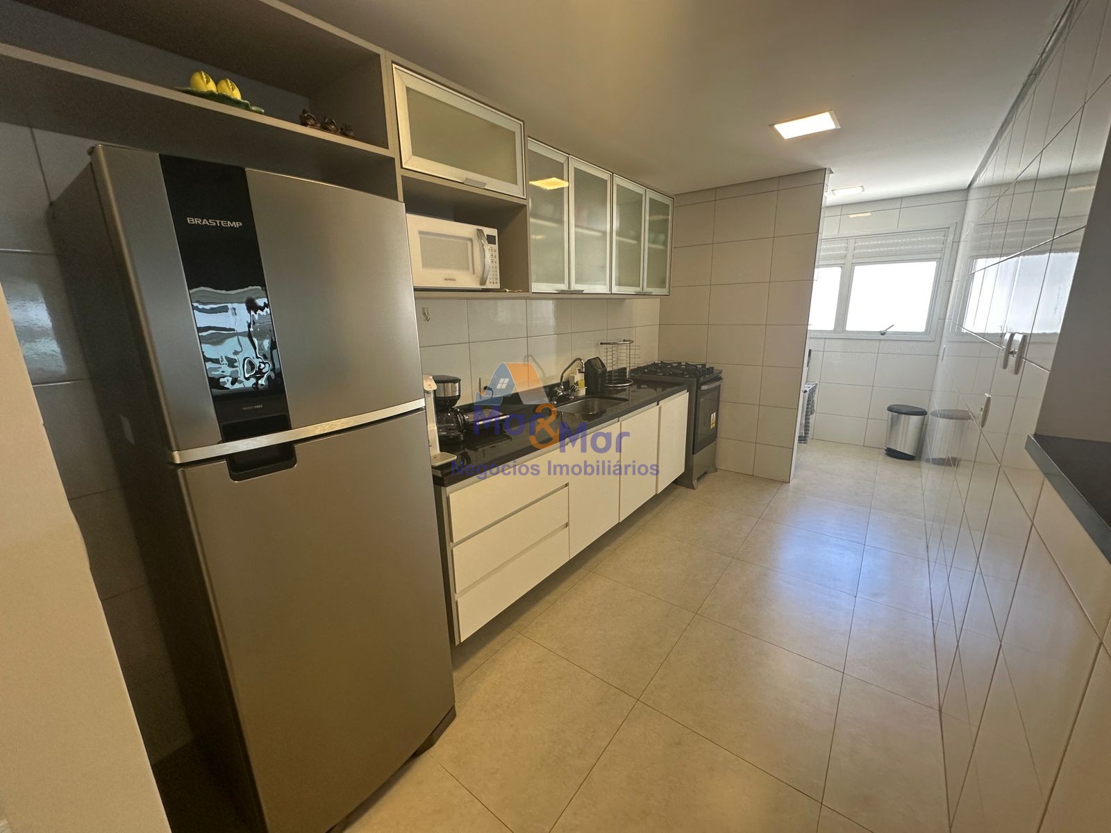 Apartamento na Praia das Astúrias, Guarujá - SP