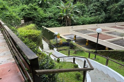 Apartamento na Praia das Pitangueiras, Guarujá - SP
