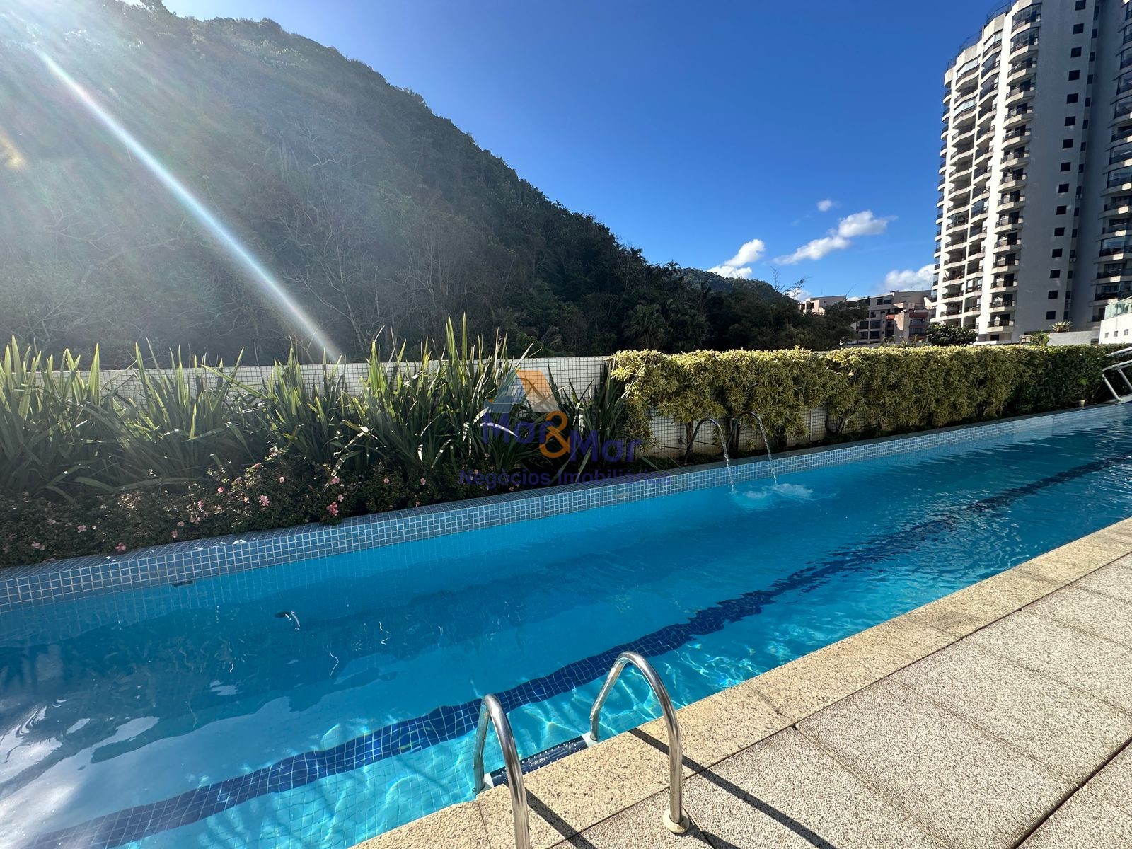 Apartamento Frente ao Mar-3-dormitorios-Enseada