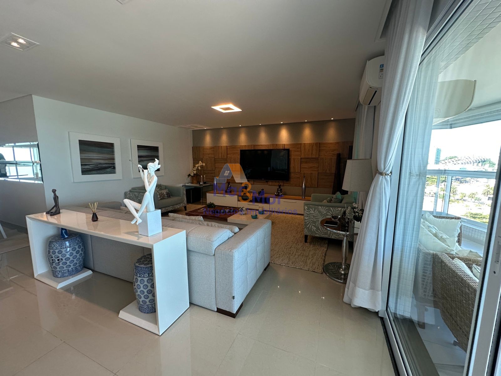 Apartamento Frente ao Mar-3-dormitorios-Enseada