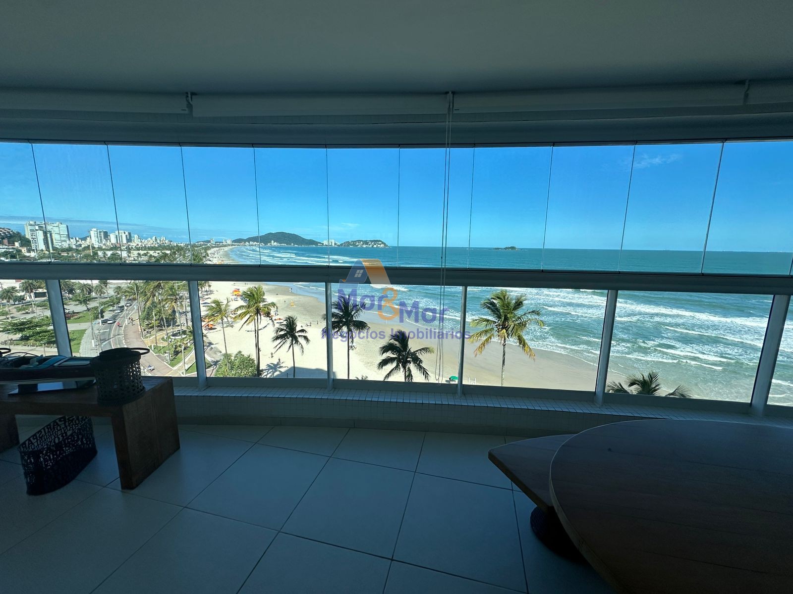 Apartamento Frente ao Mar-3-dormitorios-Enseada