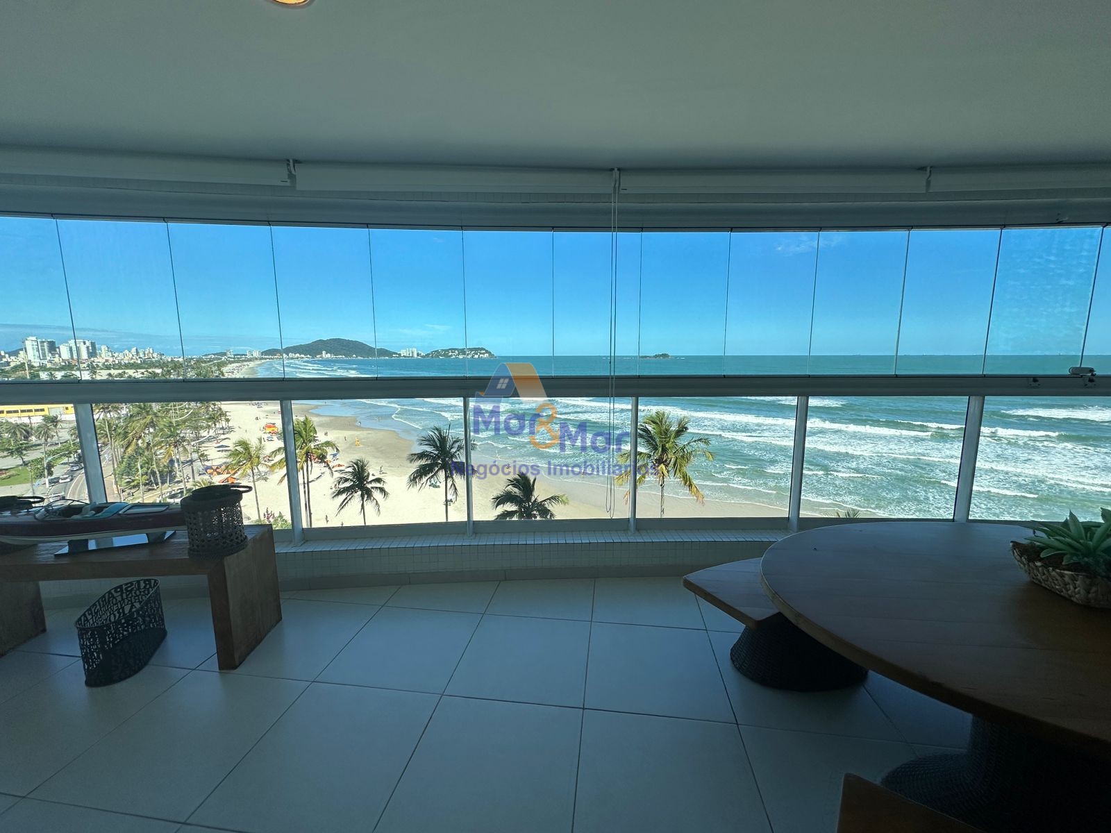 Apartamento Frente ao Mar-3-dormitorios-Enseada