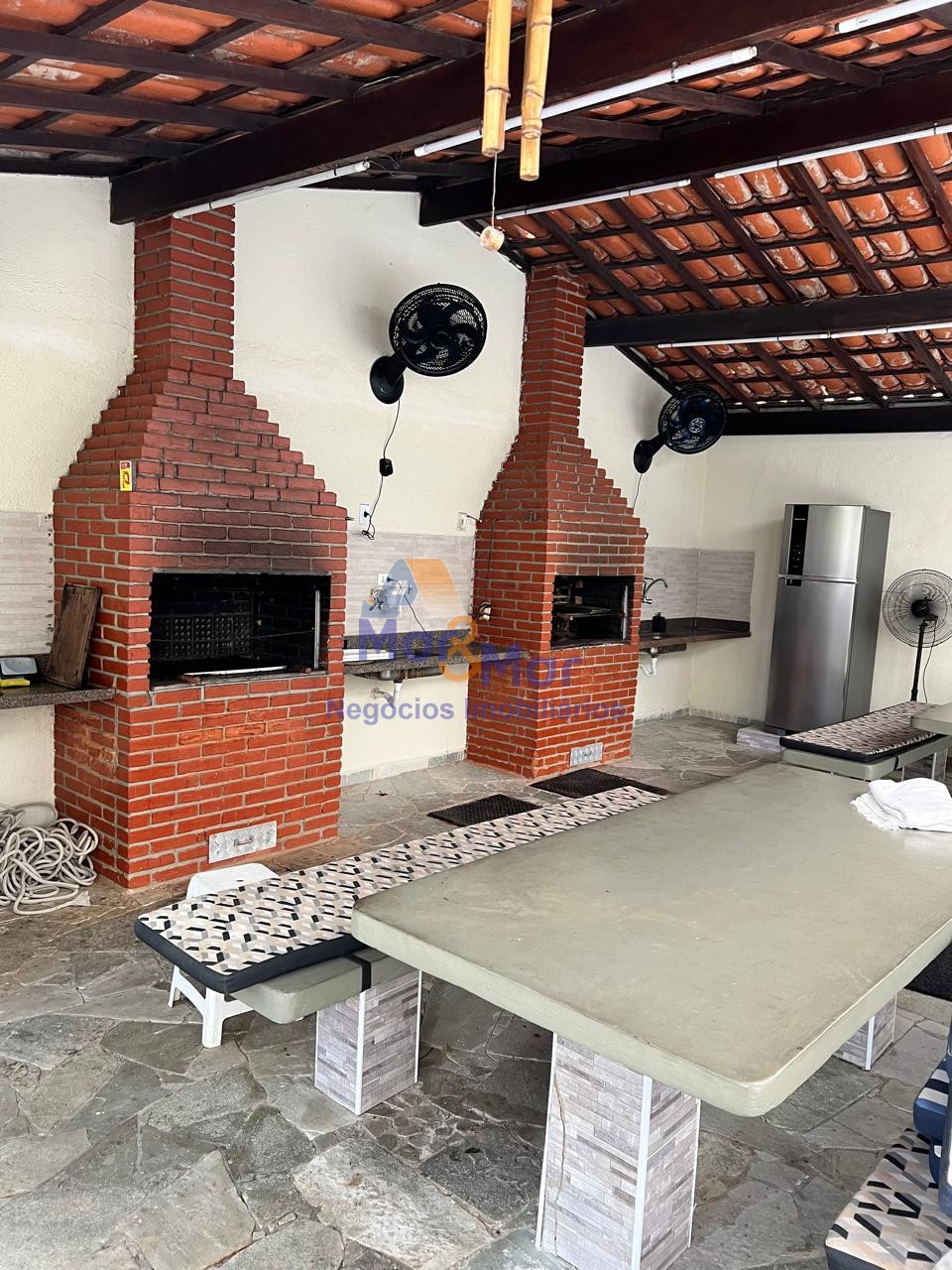 Apartamento na Praia da Enseada, Guarujá - SP