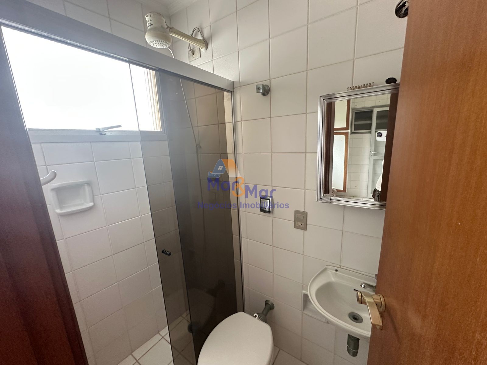 Apartamento Frente ao Mar nas Pitangueiras, Guarujá - SP