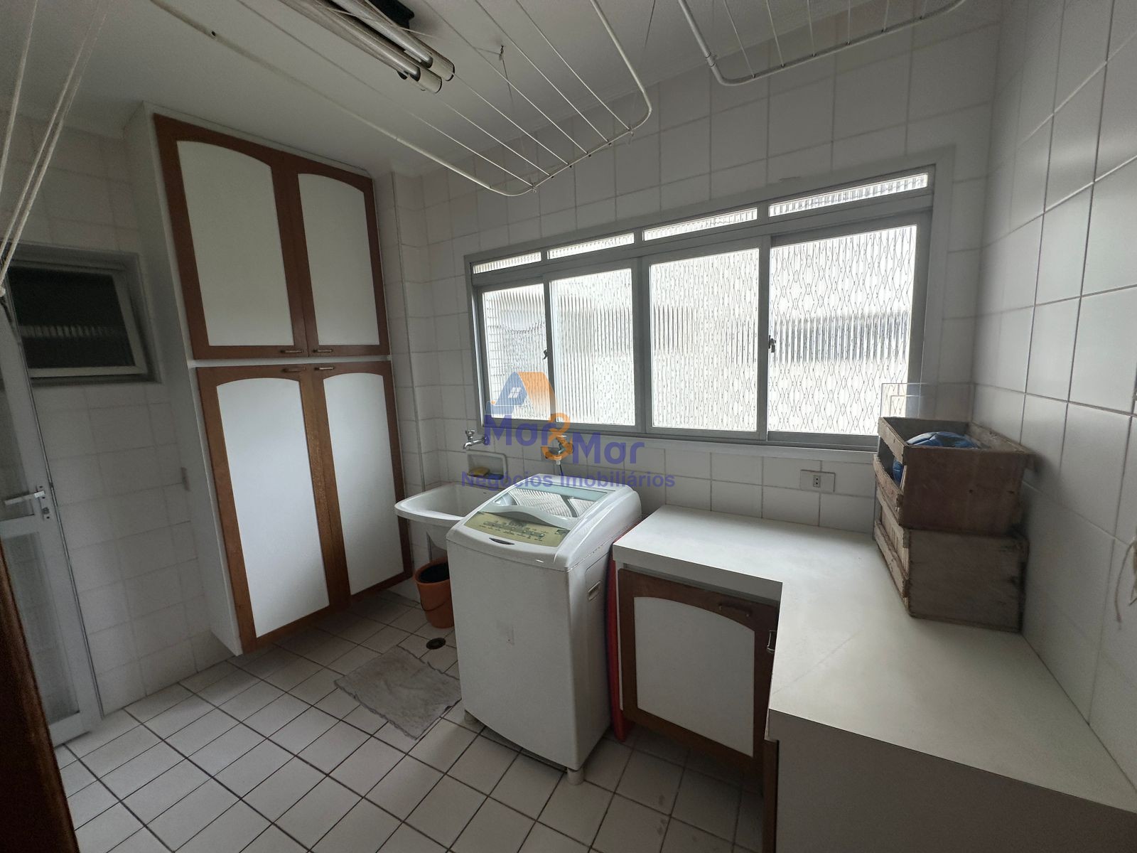 Apartamento Frente ao Mar nas Pitangueiras, Guarujá - SP