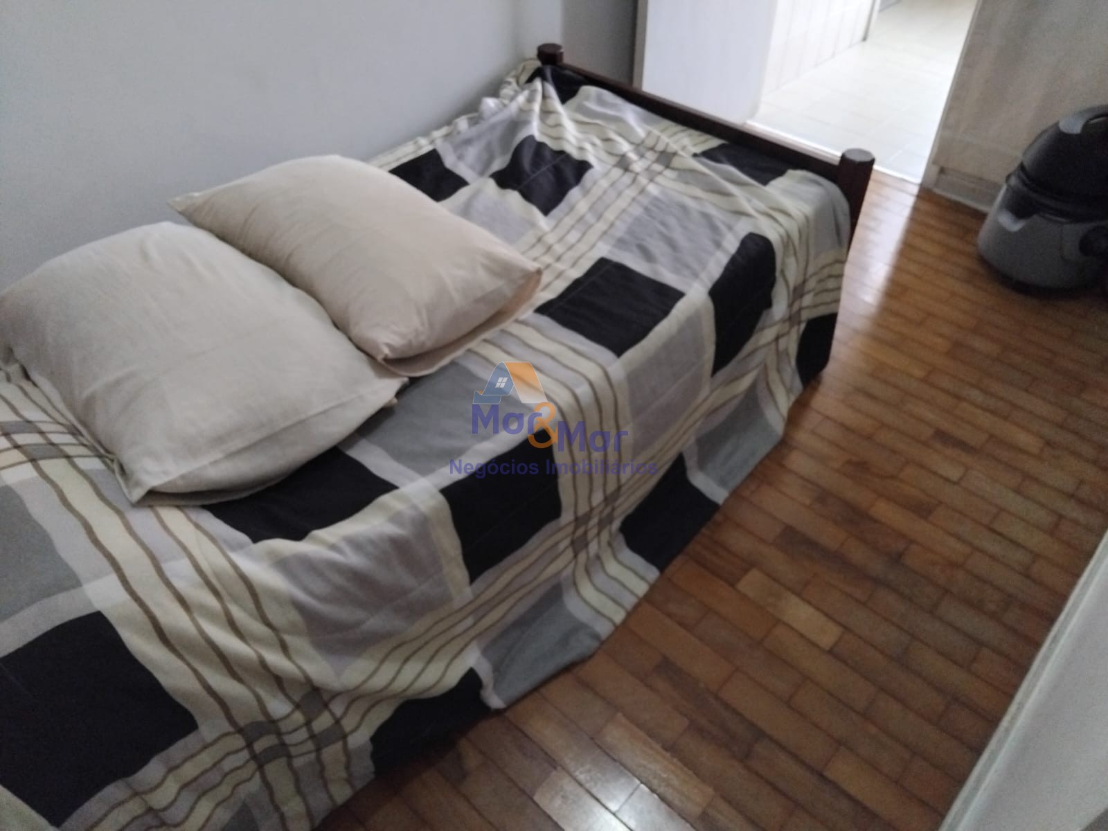 Apartamento na Praia das Astúrias, Guarujá - SP