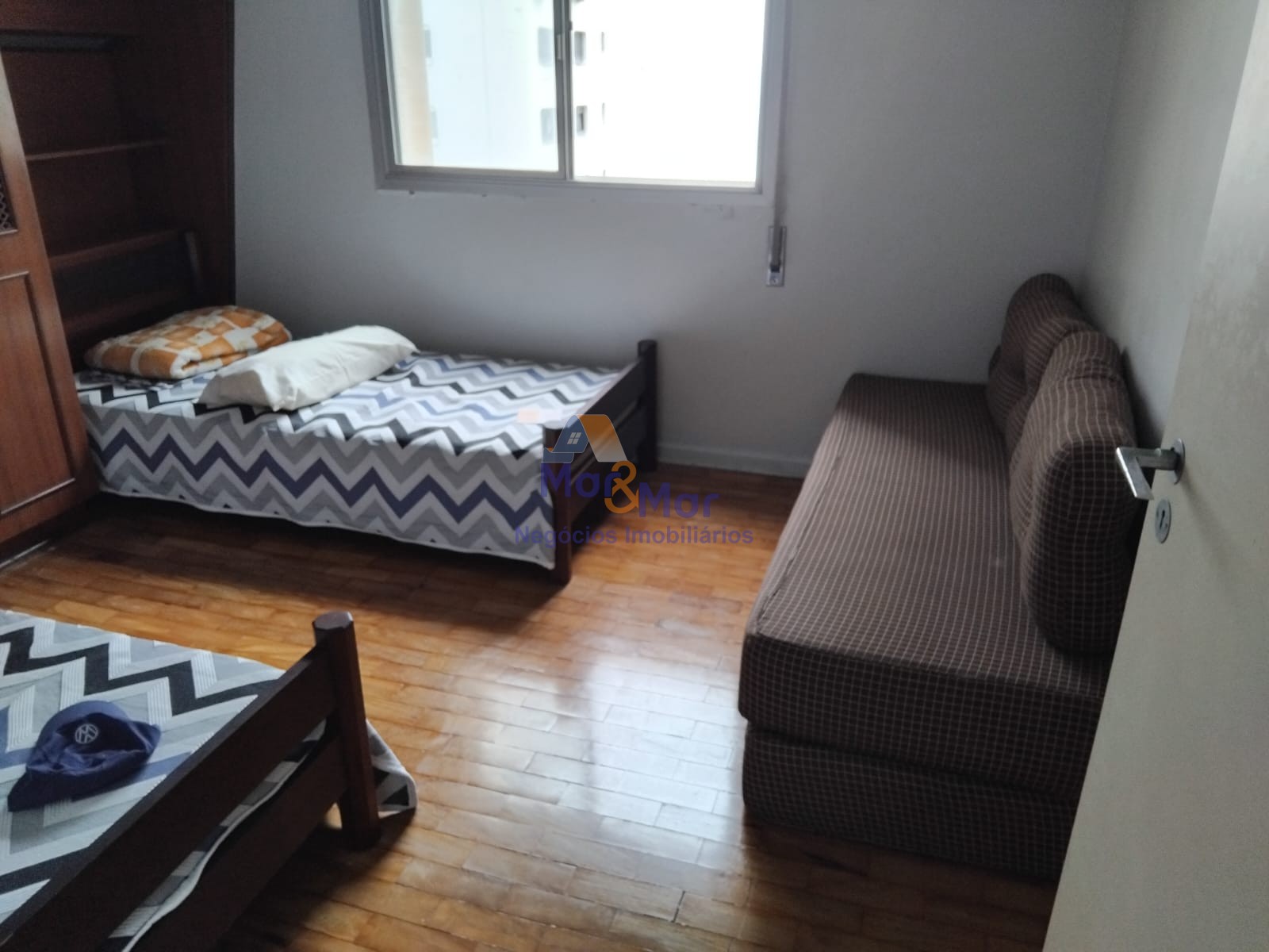 Apartamento na Praia das Astúrias, Guarujá - SP