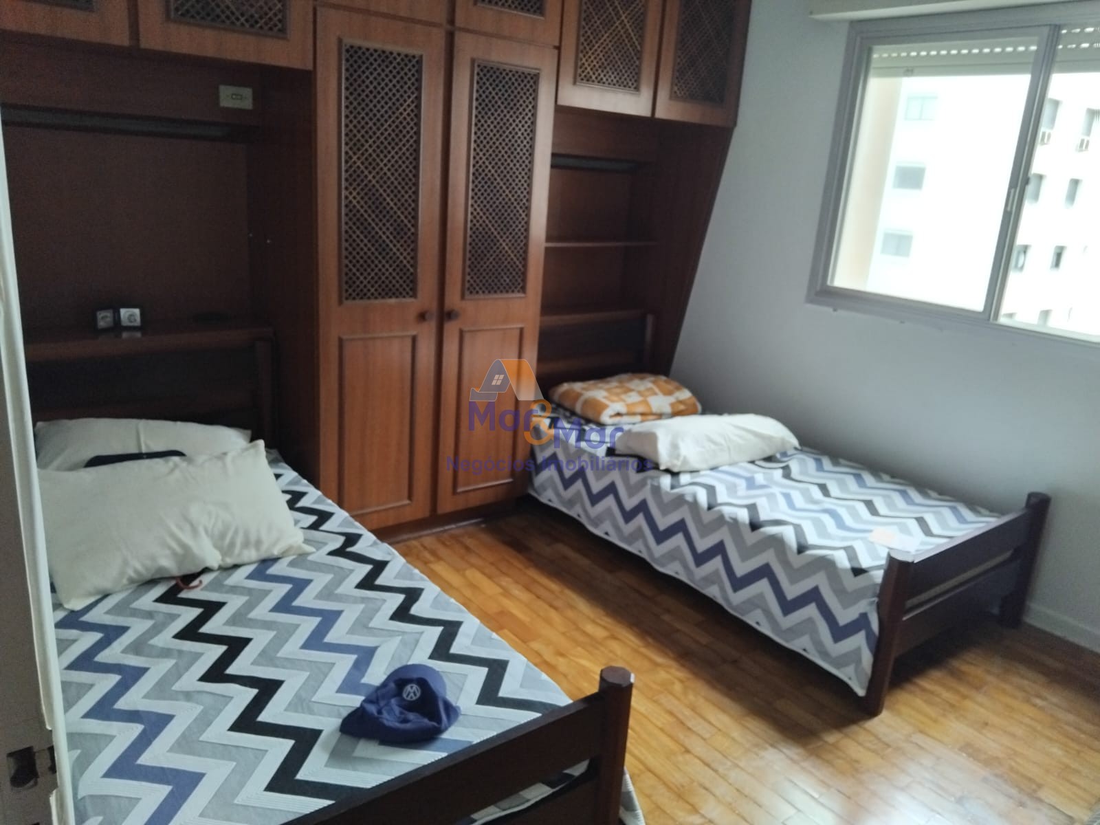 Apartamento na Praia das Astúrias, Guarujá - SP