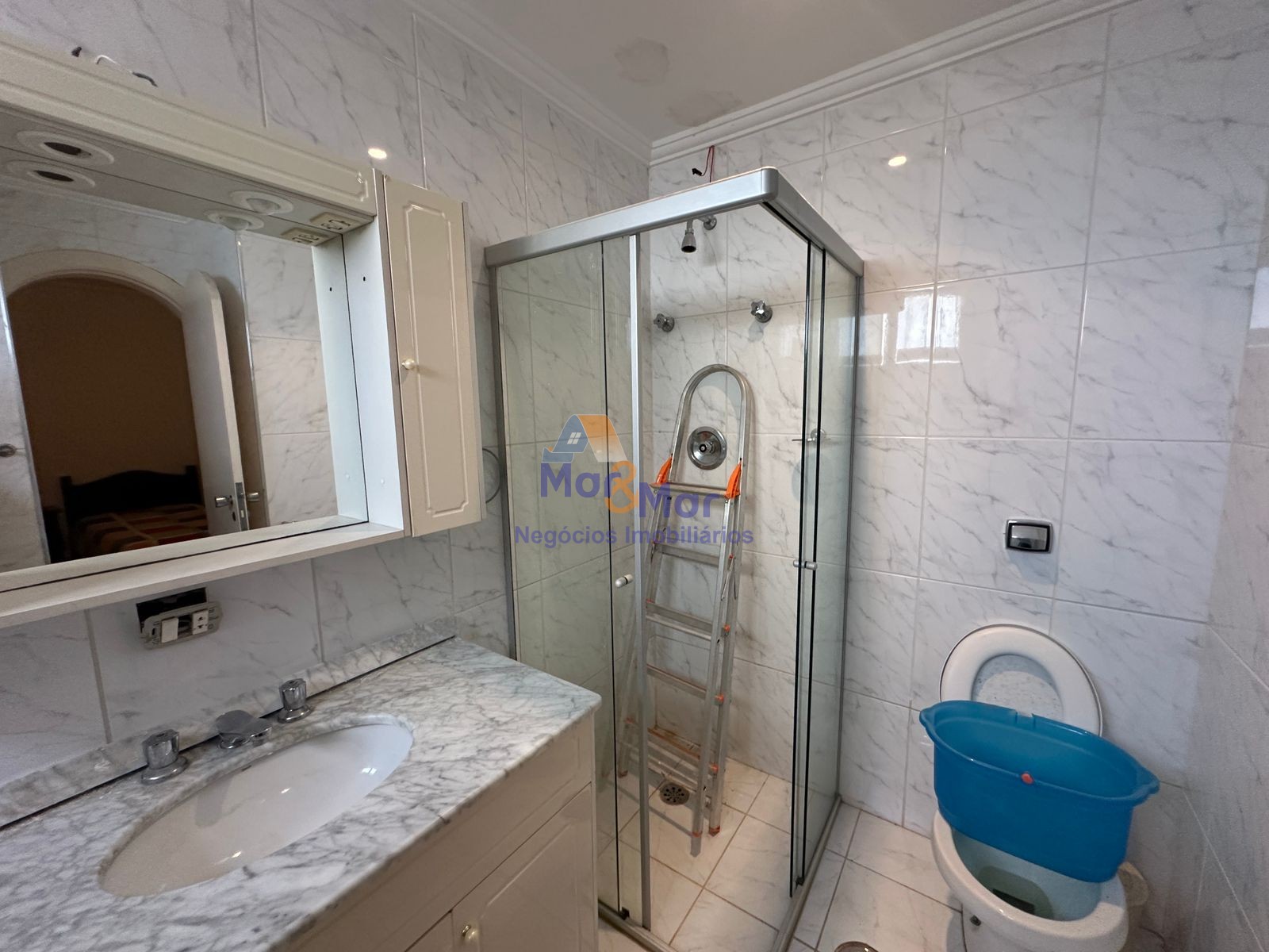 Apartamento Frente ao Mar nas Pitangueiras, Guarujá - SP