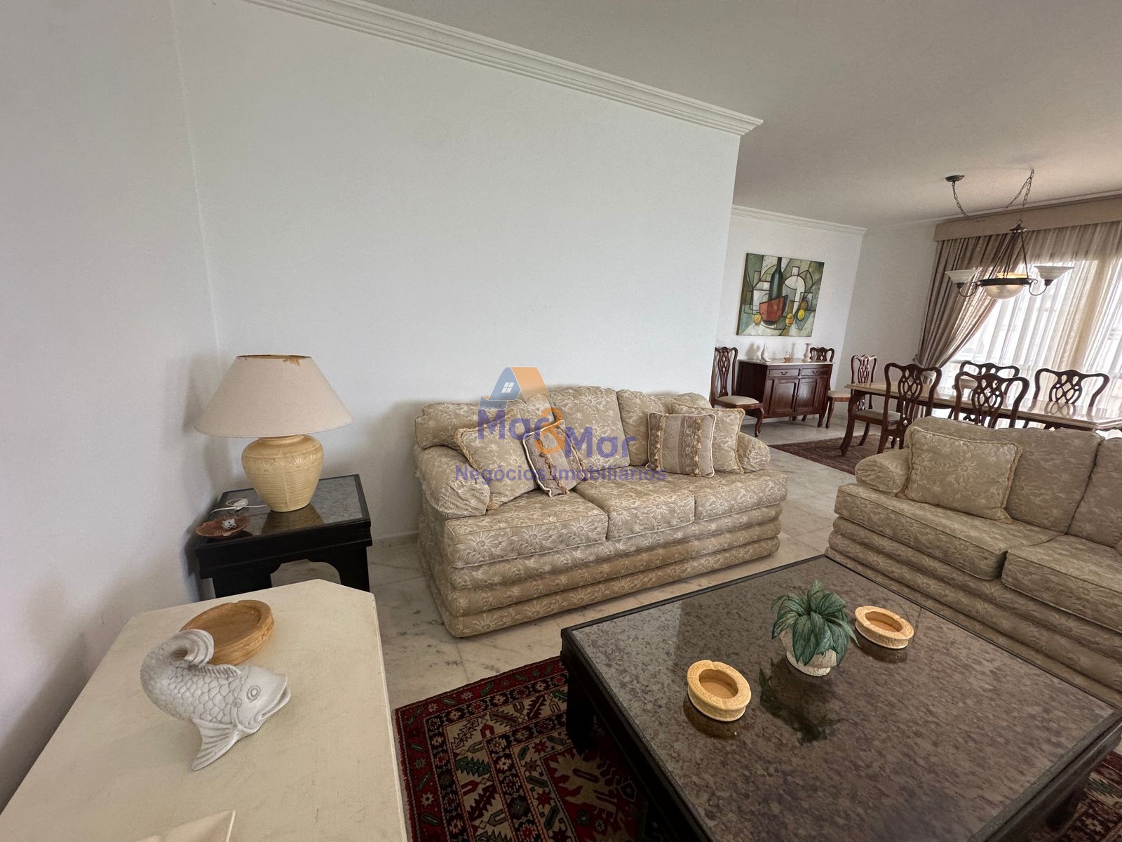 Apartamento Frente ao Mar nas Pitangueiras, Guarujá - SP