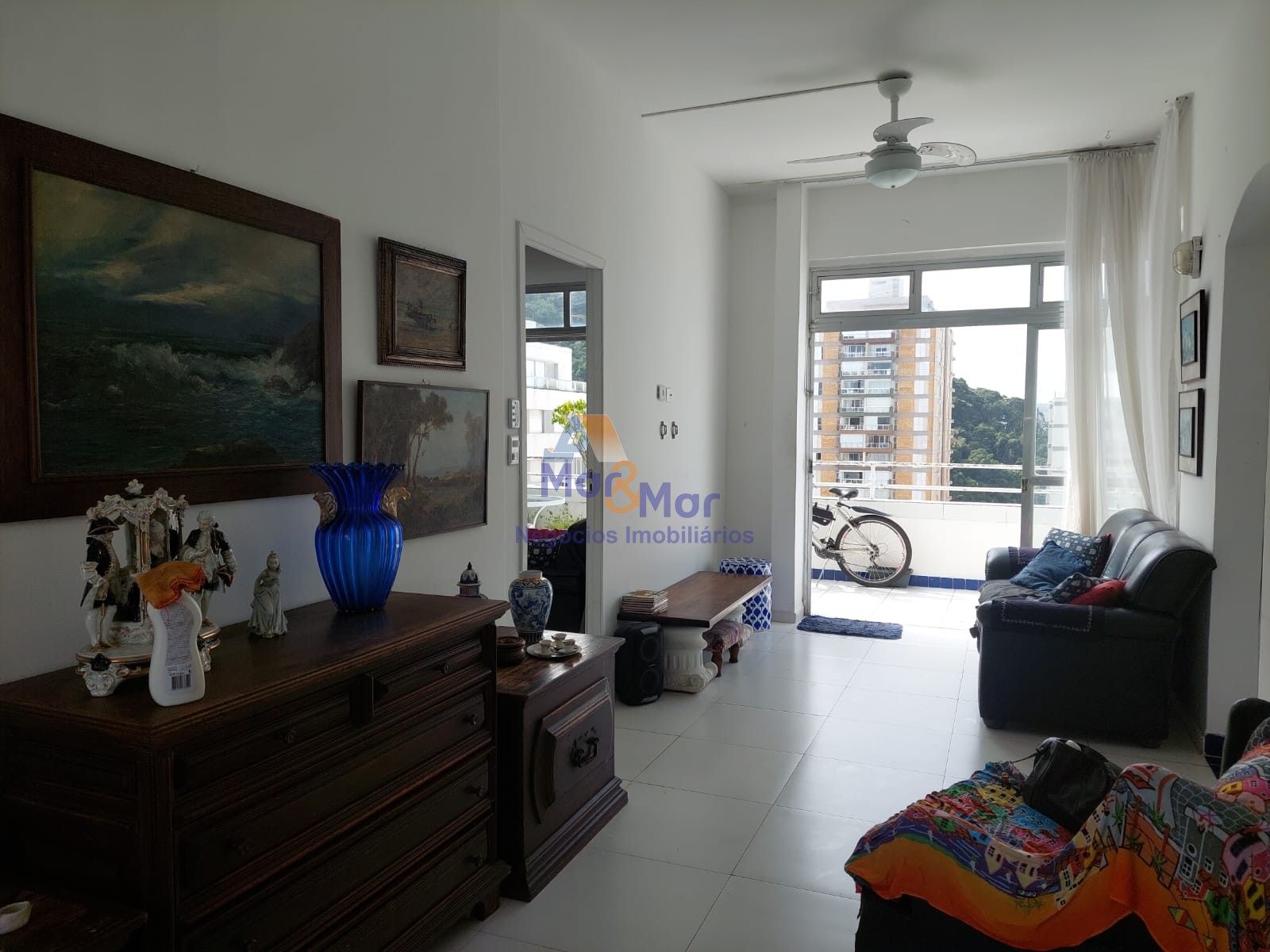 Cobertura Duplex localizada na praia da Pitangueiras!