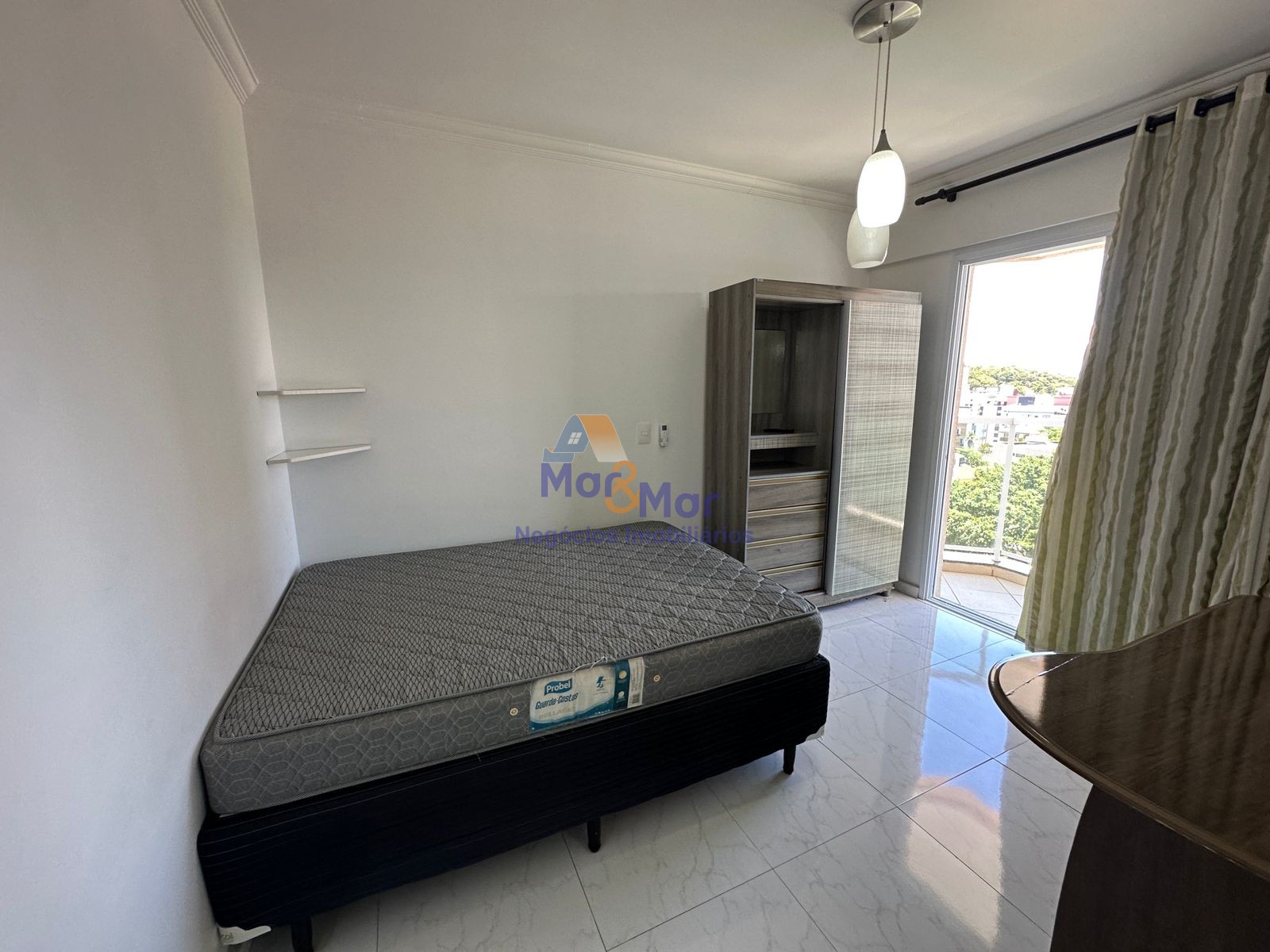 Apartamento na Praia das Astúrias, Guarujá - SP