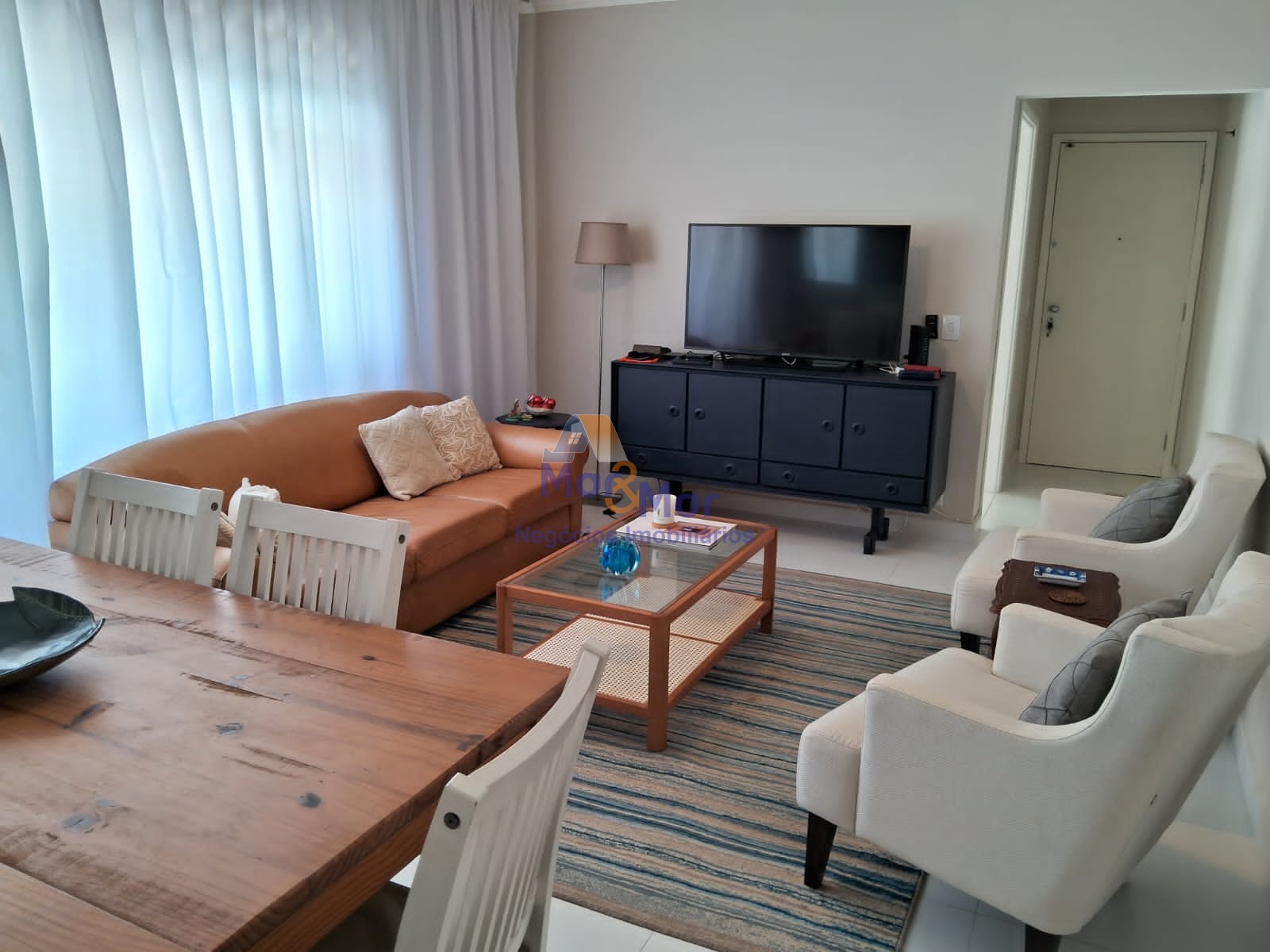 Apartamento na Praia das Astúrias, Guarujá - SP