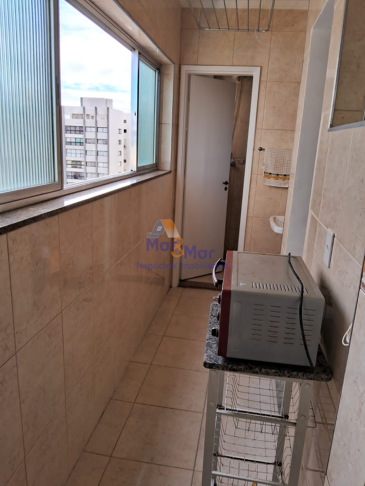 Apartamento na Praia das Astúrias, Guarujá - SP