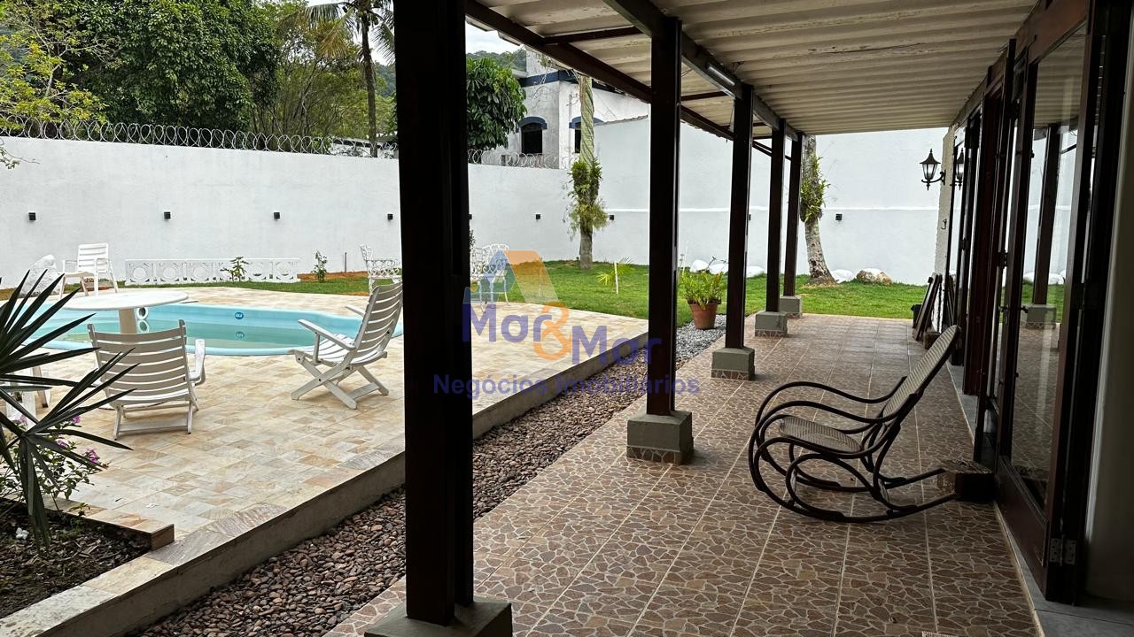 Casa na Praia do Guaiuba, Guarujá - SP
