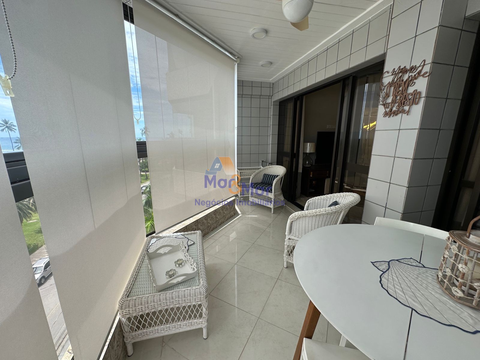 Apartamento na Praia da Enseada, Guarujá - SP