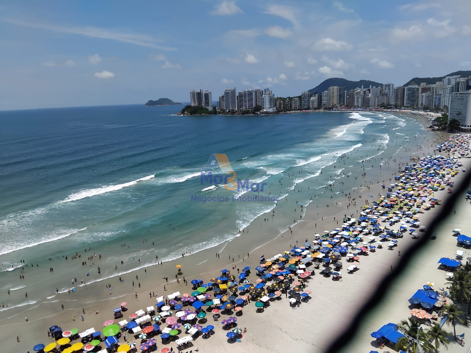 Apartamento Frente ao Mar nas Pitangueiras, Guarujá - SP