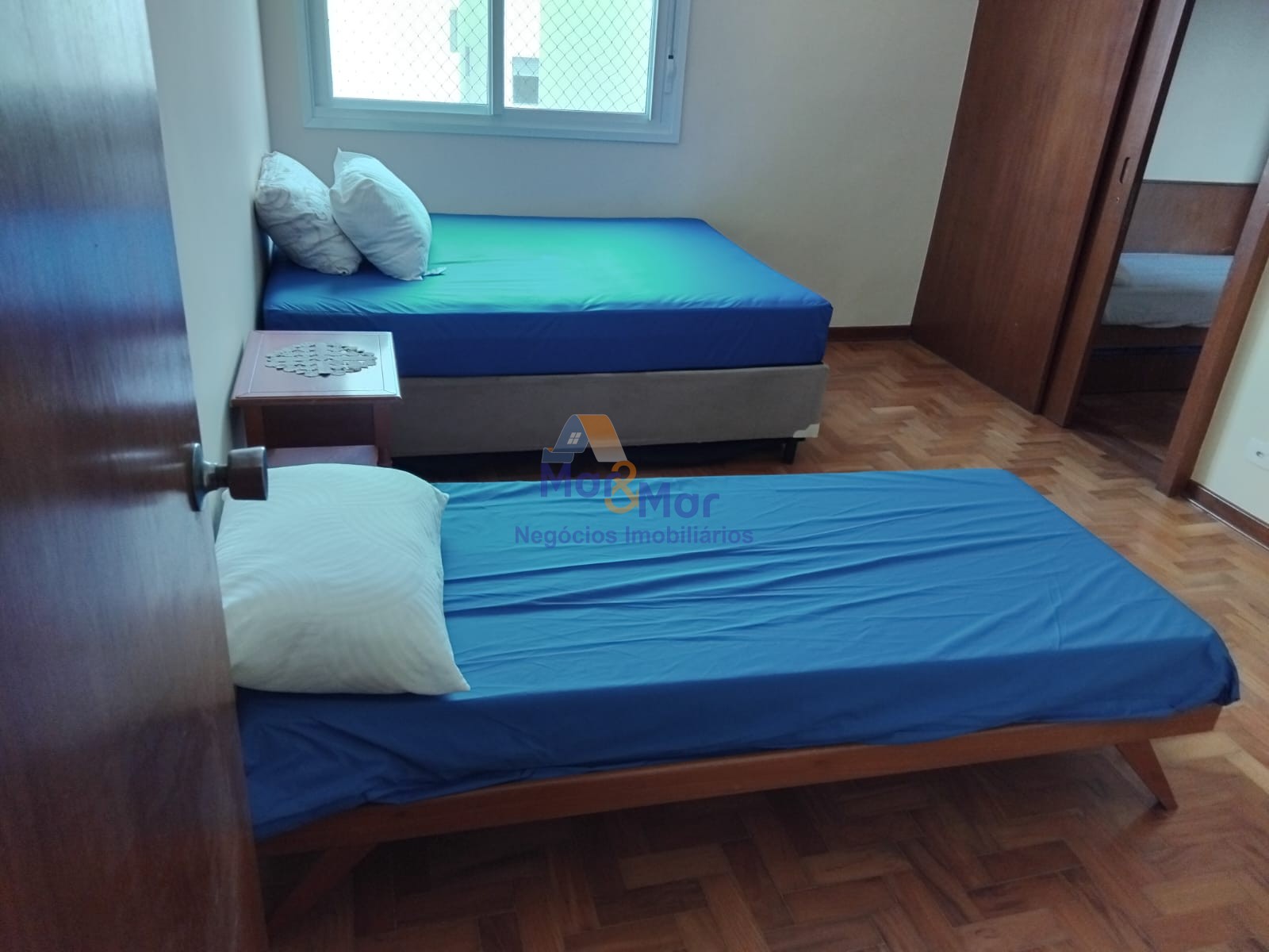 Apartamento Frente ao Mar nas Pitangueiras, Guarujá - SP