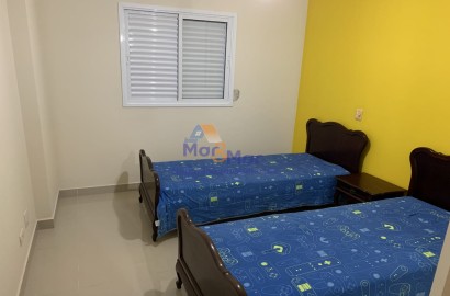 Apartamento na Praia das Pitangueiras, Guarujá - SP