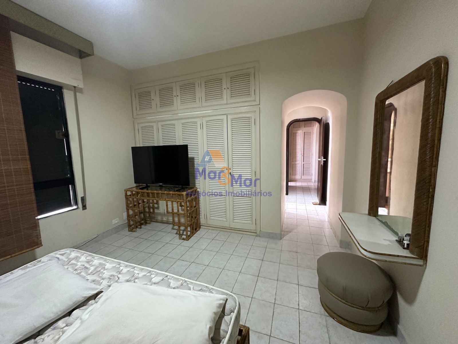 Apartamento Frente ao Mar, Praia Pitangueiras, Guarujá - SP