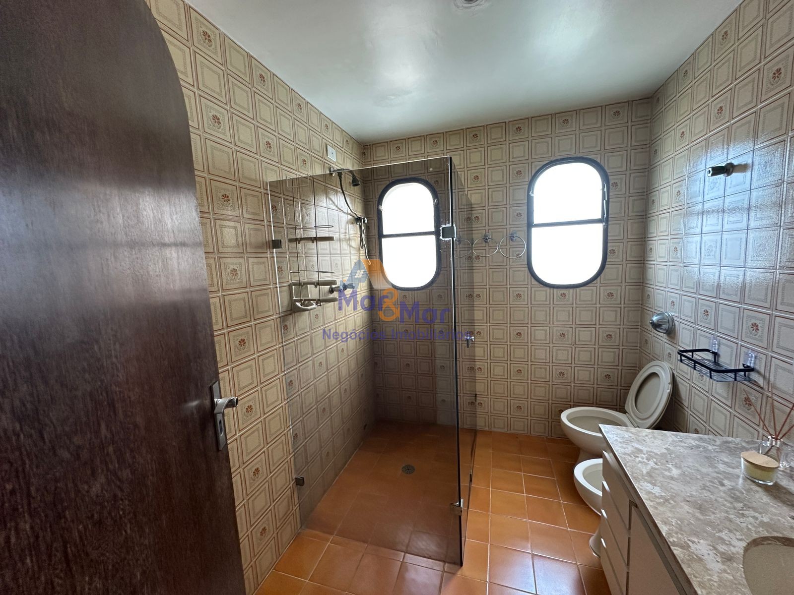 Apartamento Frente ao Mar, Praia Pitangueiras, Guarujá - SP