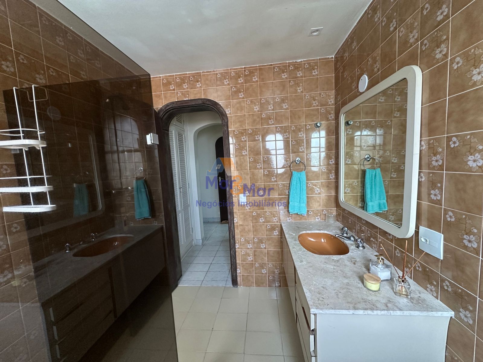Apartamento Frente ao Mar, Praia Pitangueiras, Guarujá - SP