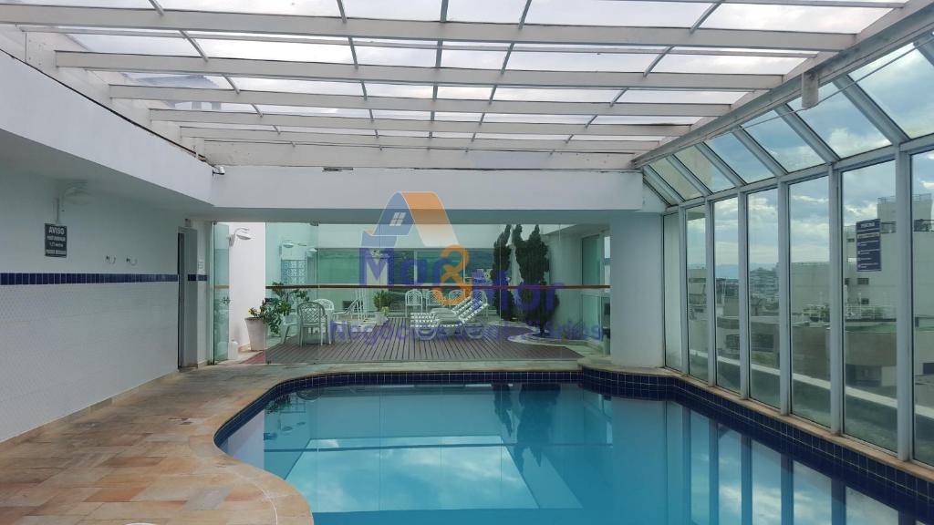 Apartamento na Praia das Pitangueiras, Guarujá - SP