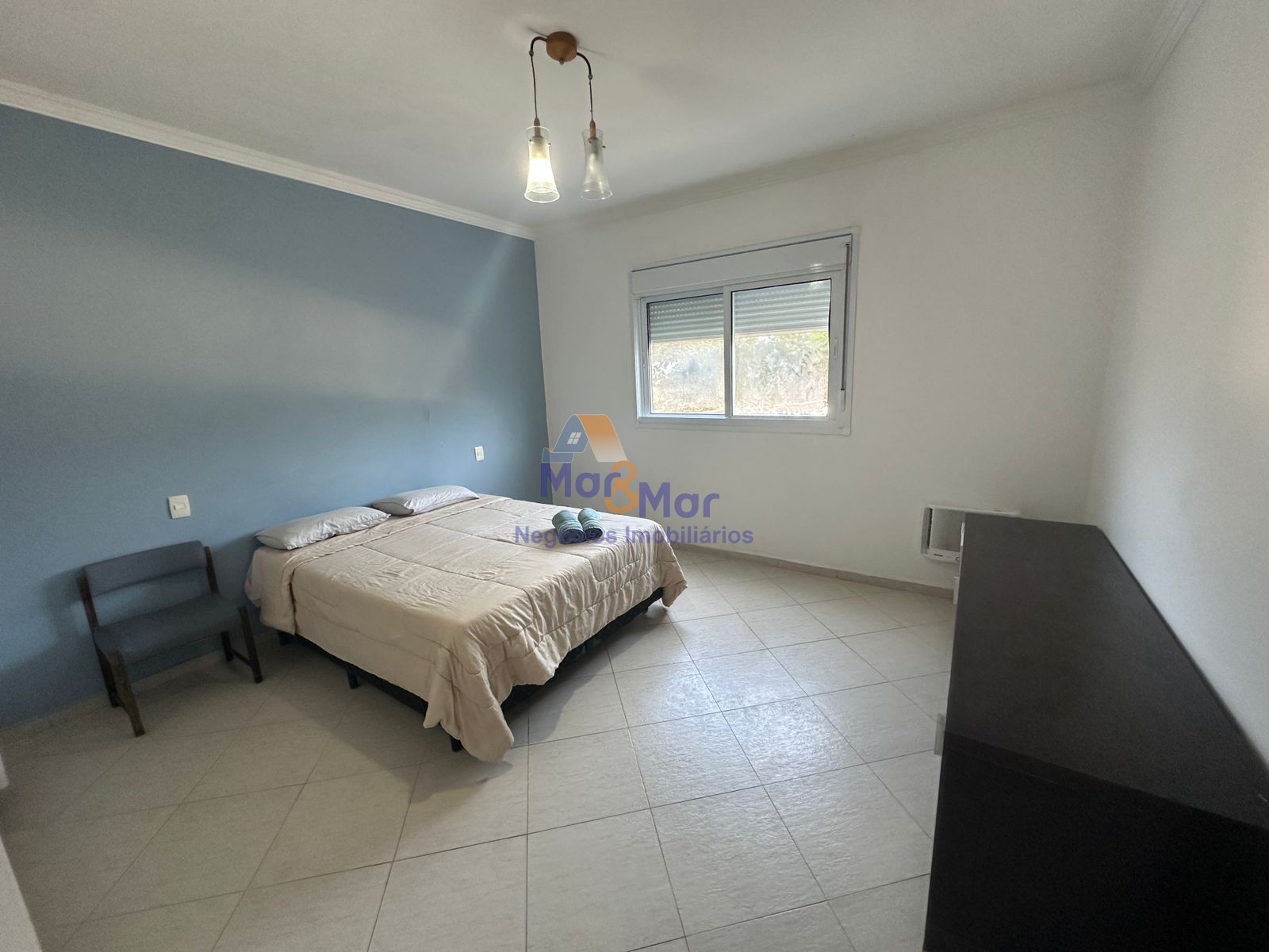 Apartamento Frente ao Mar-4-dormitorios-Pitangueiras