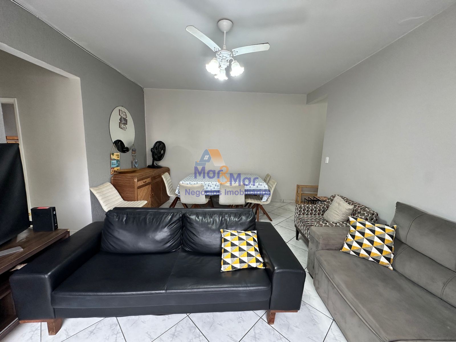 Apartamento-2-dormitorios-Pitangueiras