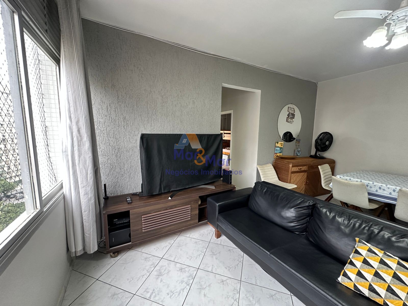 Apartamento-2-dormitorios-Pitangueiras
