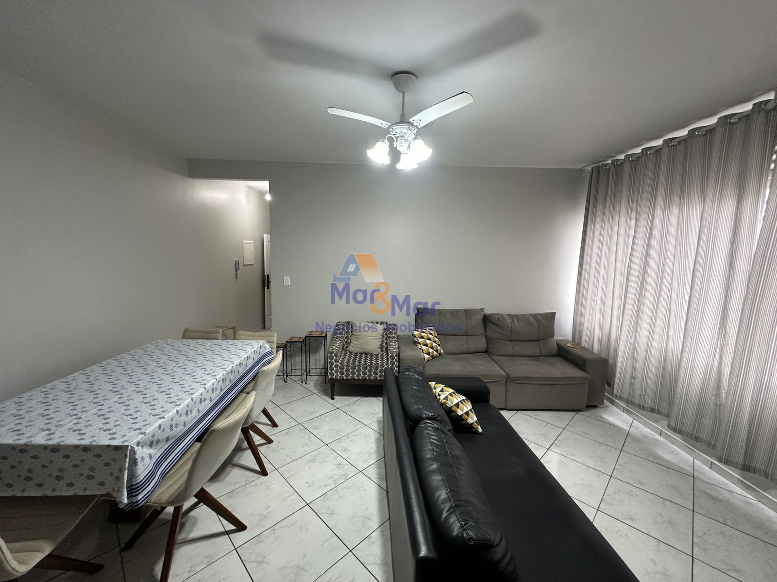 Apartamento-2-dormitorios-Pitangueiras