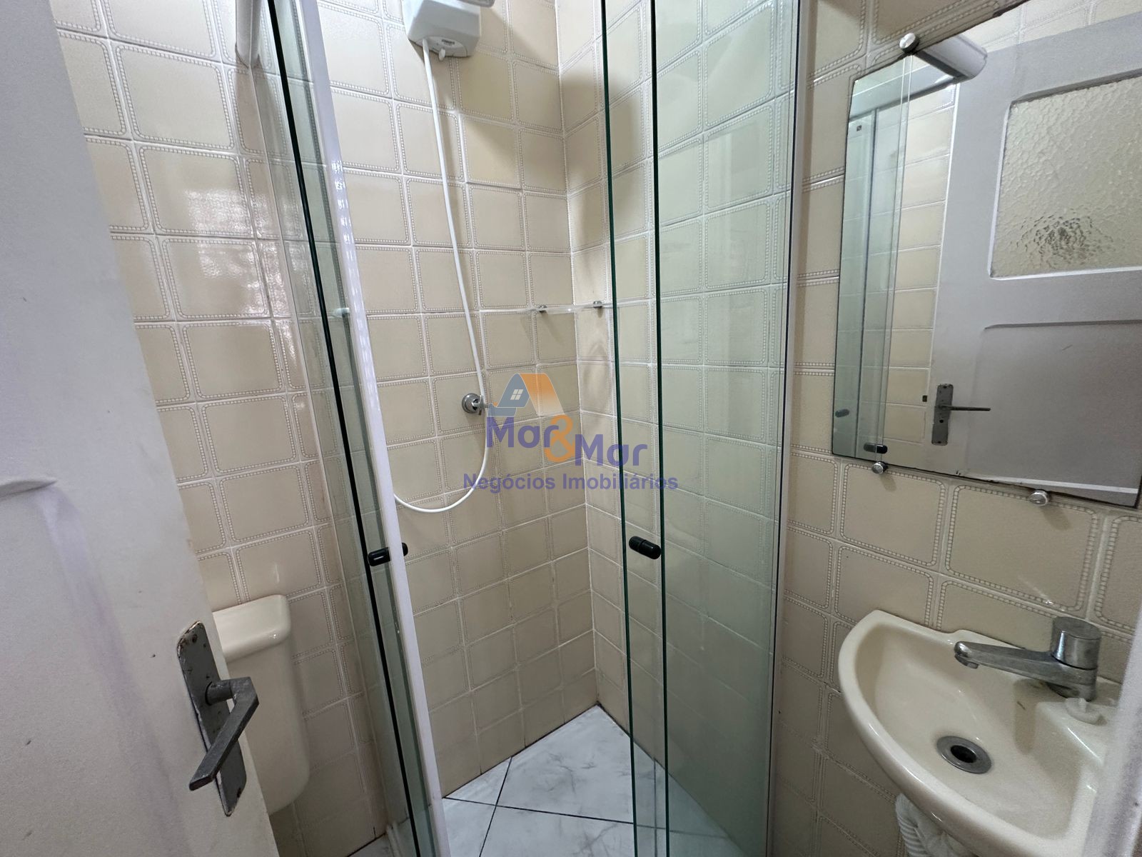 Apartamento-2-dormitorios-Pitangueiras