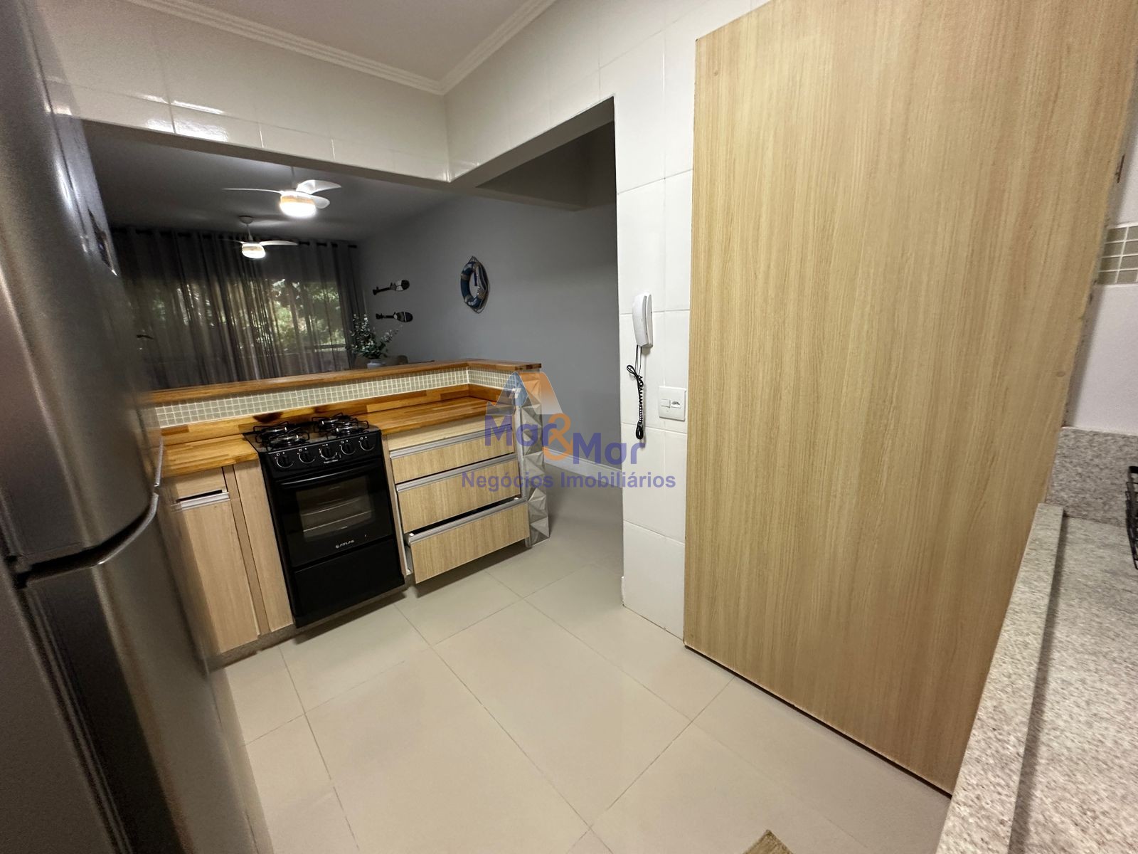 Apartamento na Praia da Enseada, Guarujá - SP